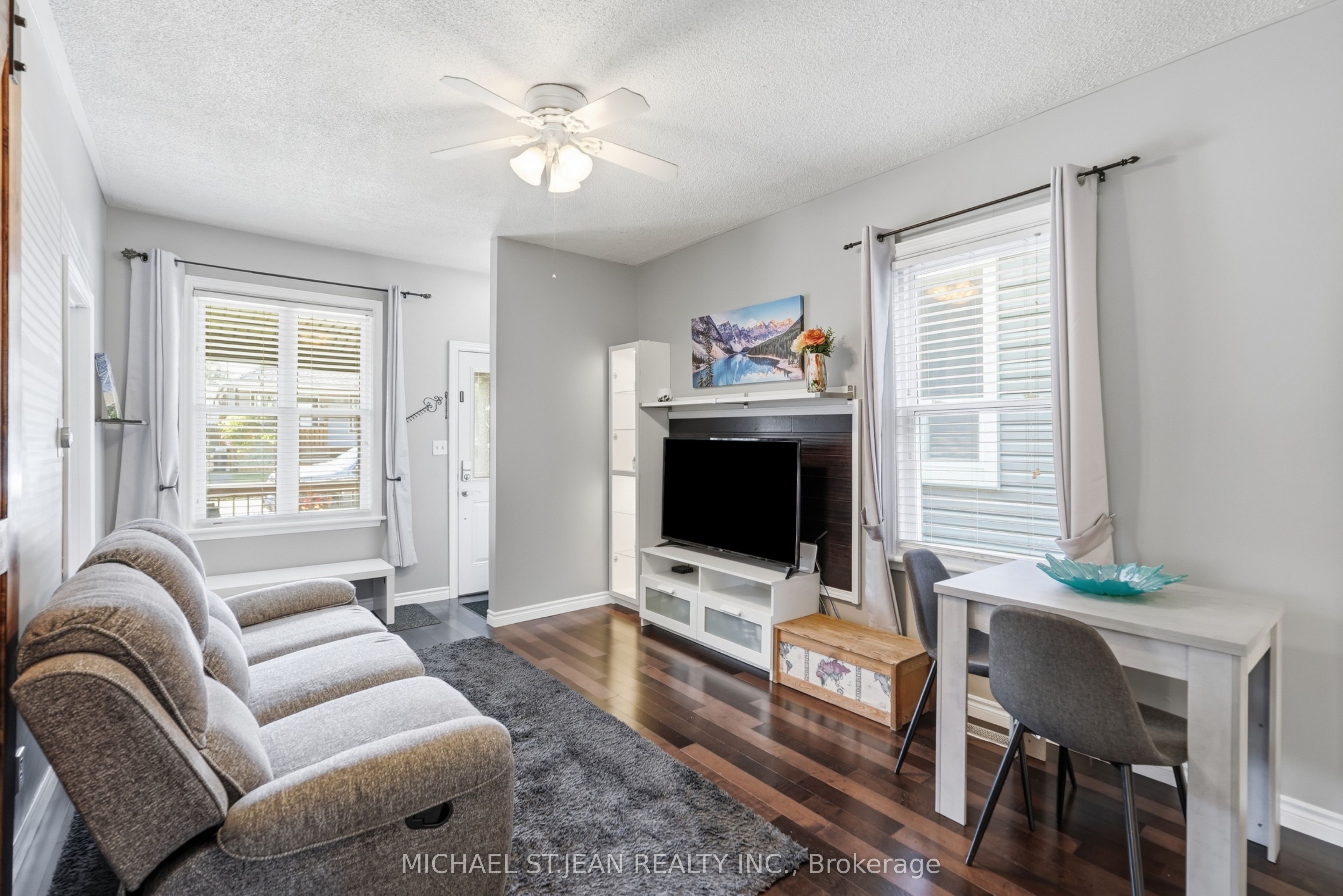 67 Robins Avenue Property Photo 13