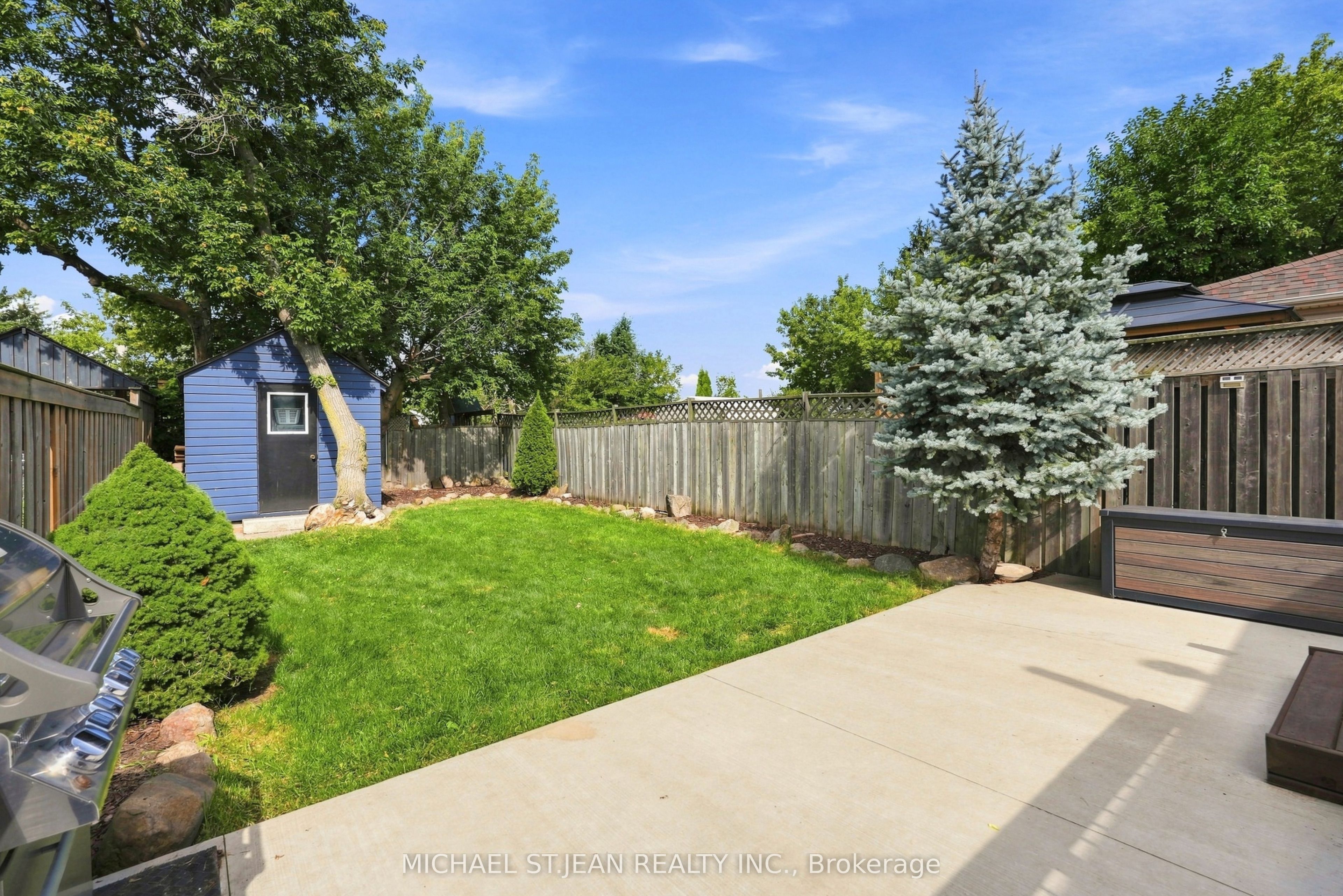 67 Robins Avenue Property Photo 34