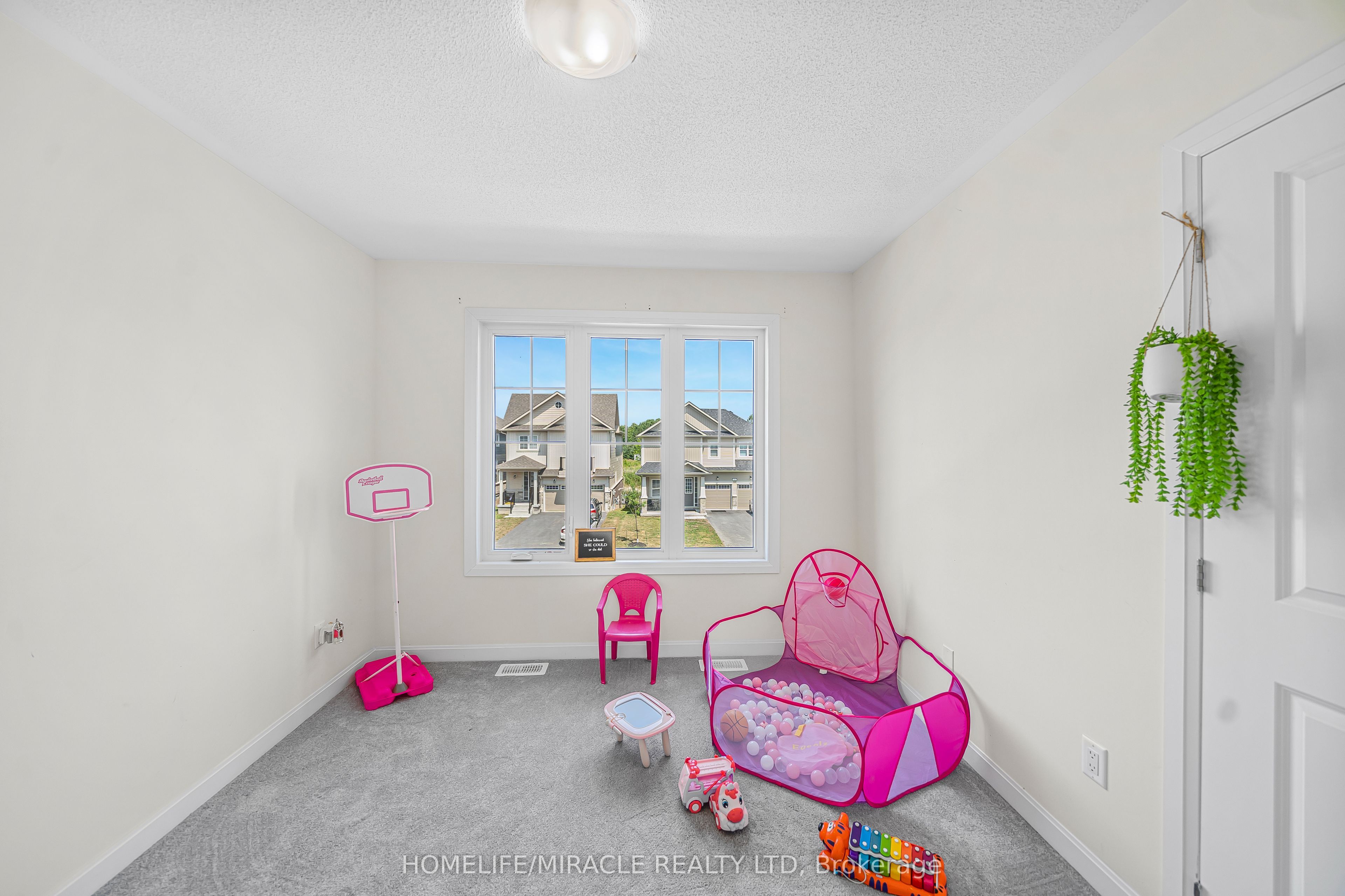 67 Oakmont Drive Property Photo 23