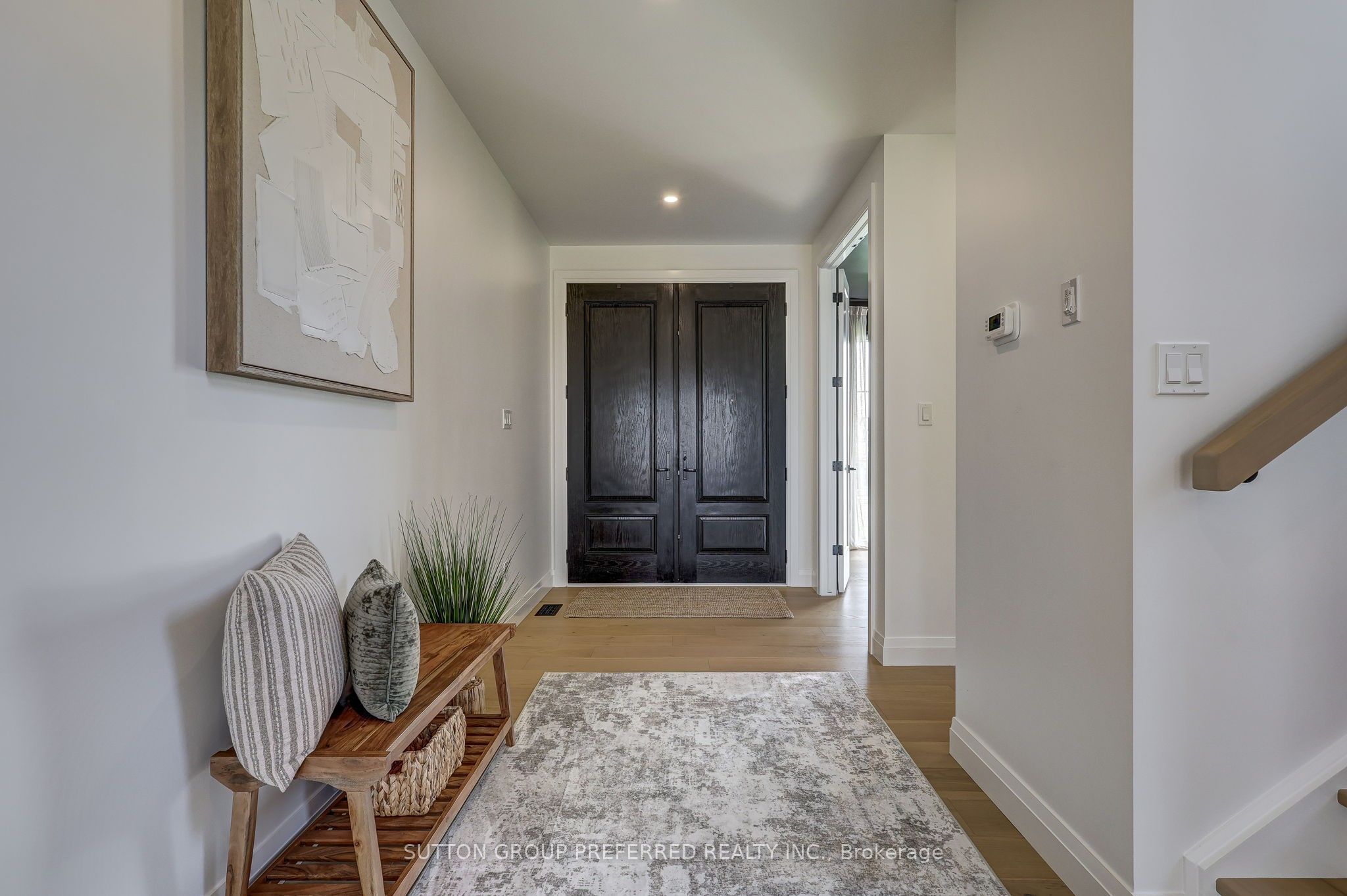 154910 15th Line Property Photo 8