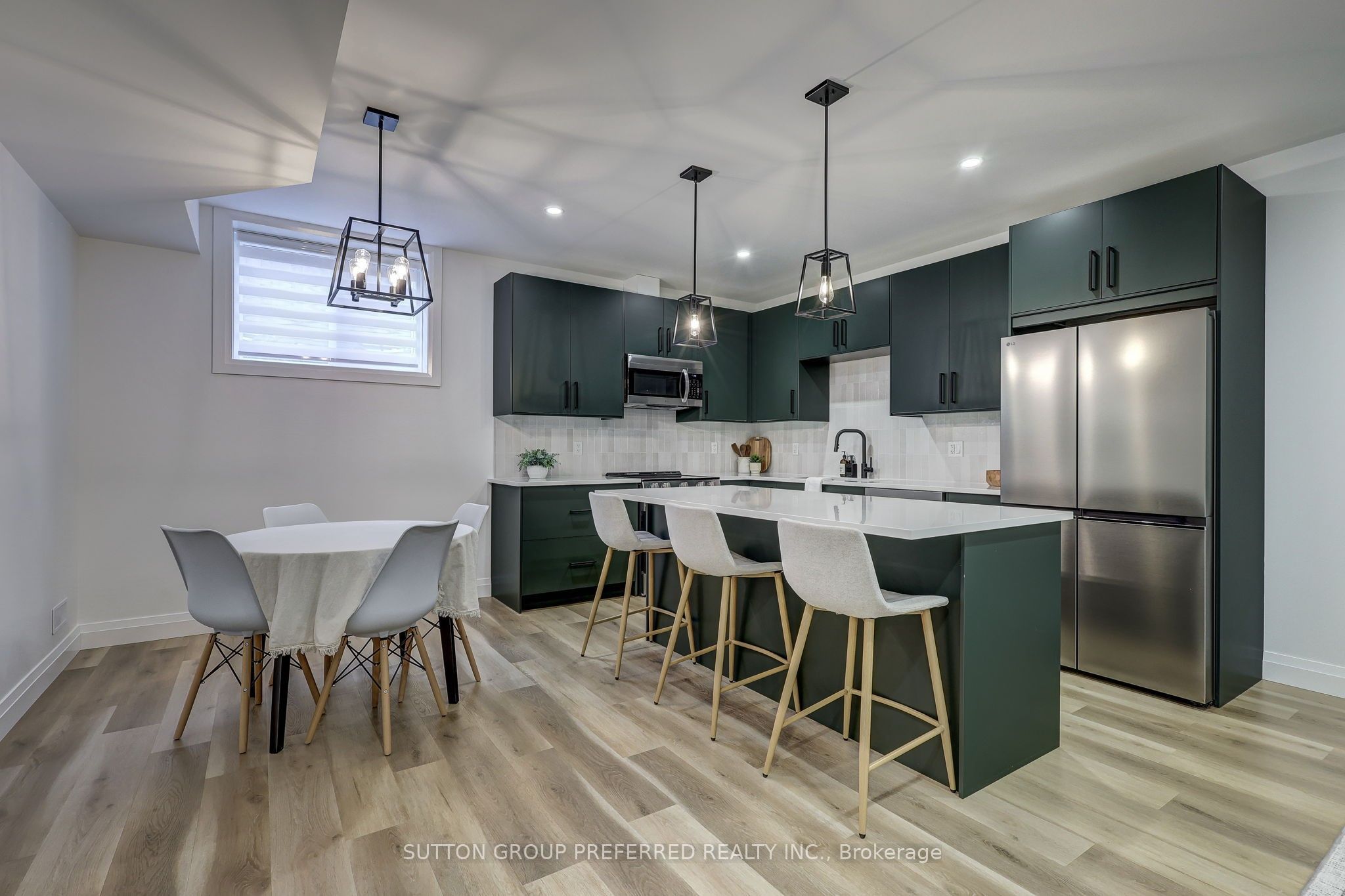 154910 15th Line Property Photo 42
