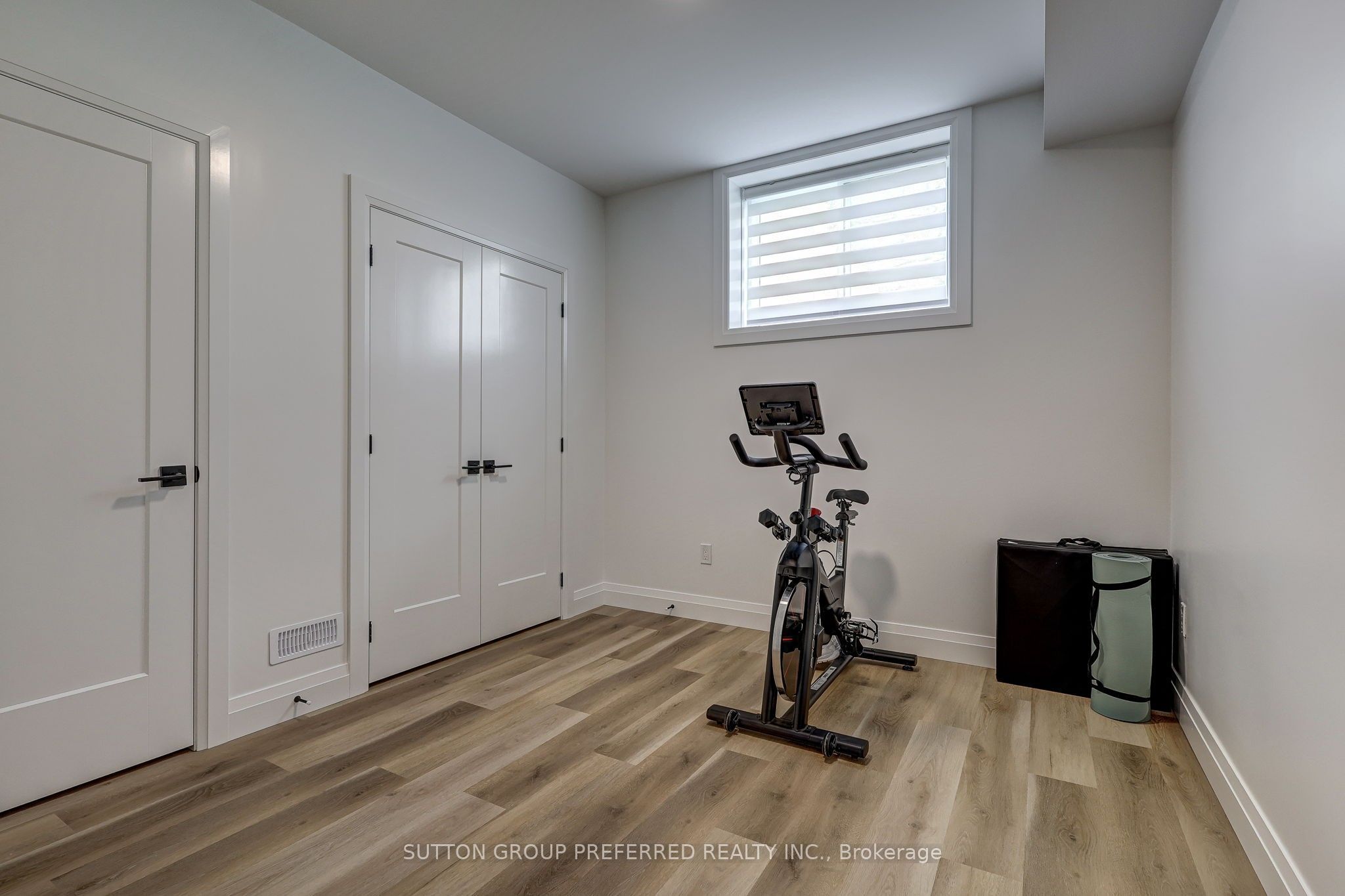 154910 15th Line Property Photo 47