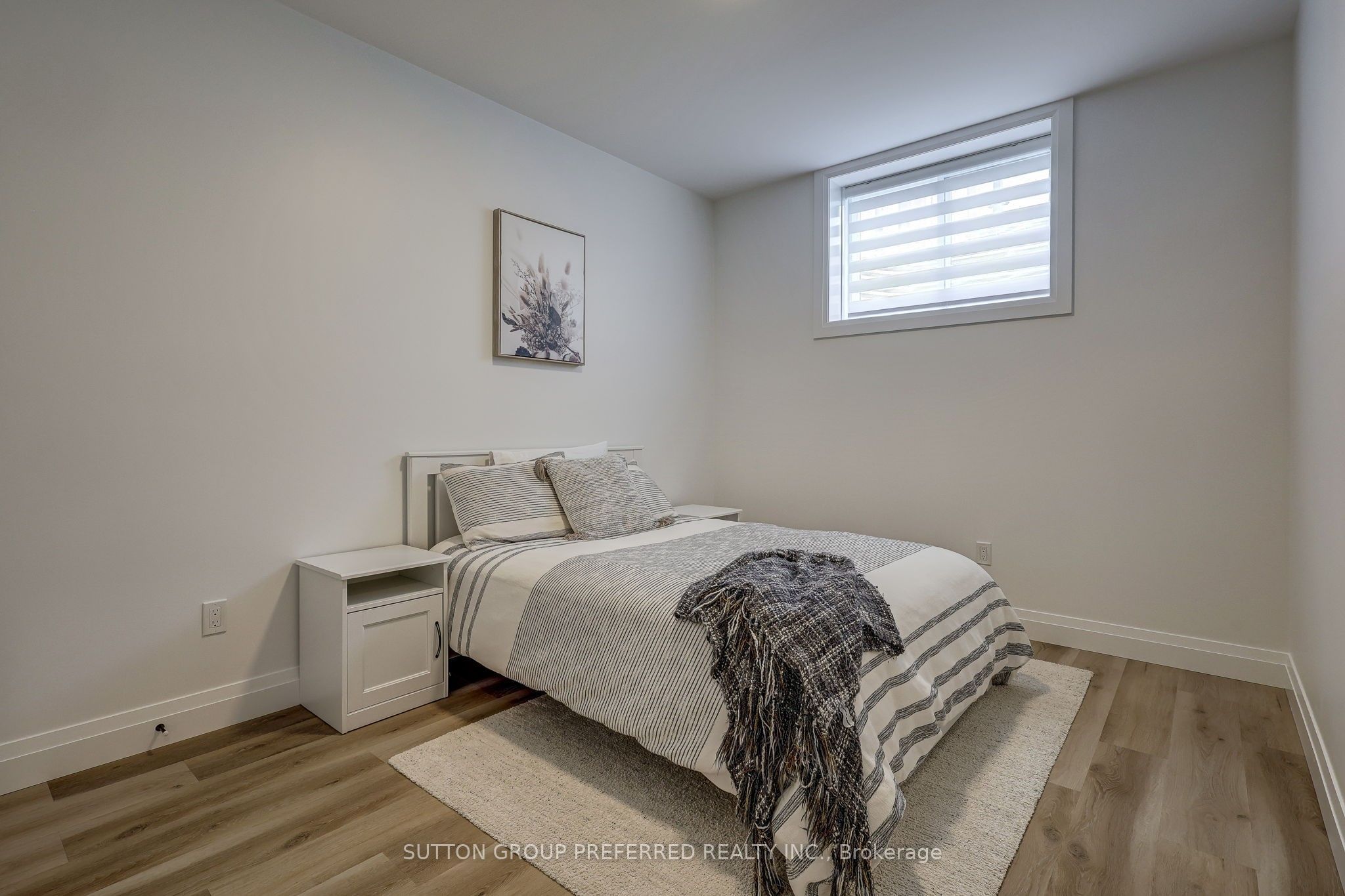 154910 15th Line Property Photo 48