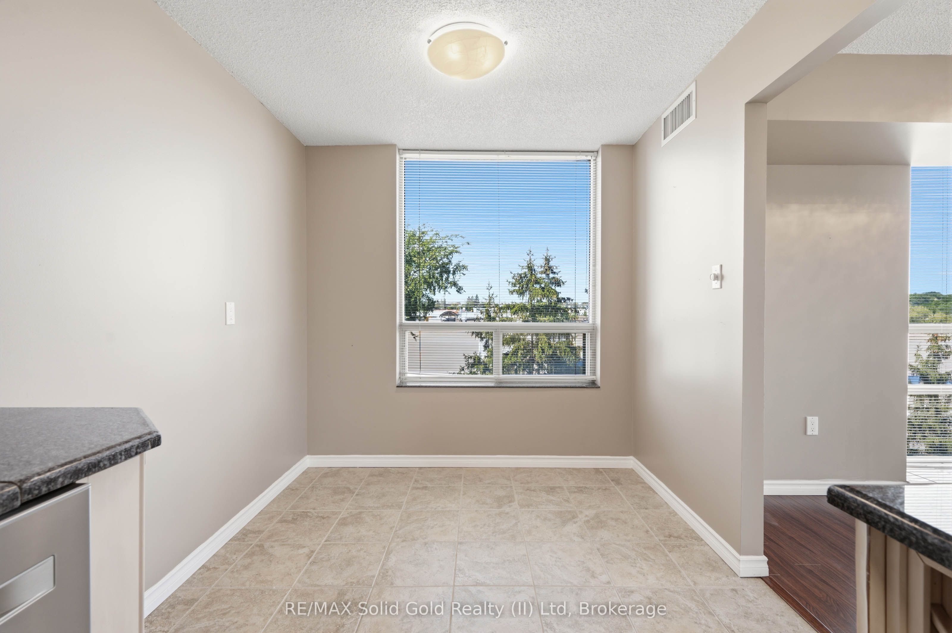 55 Blue Springs Drive 611 Property Photo 12