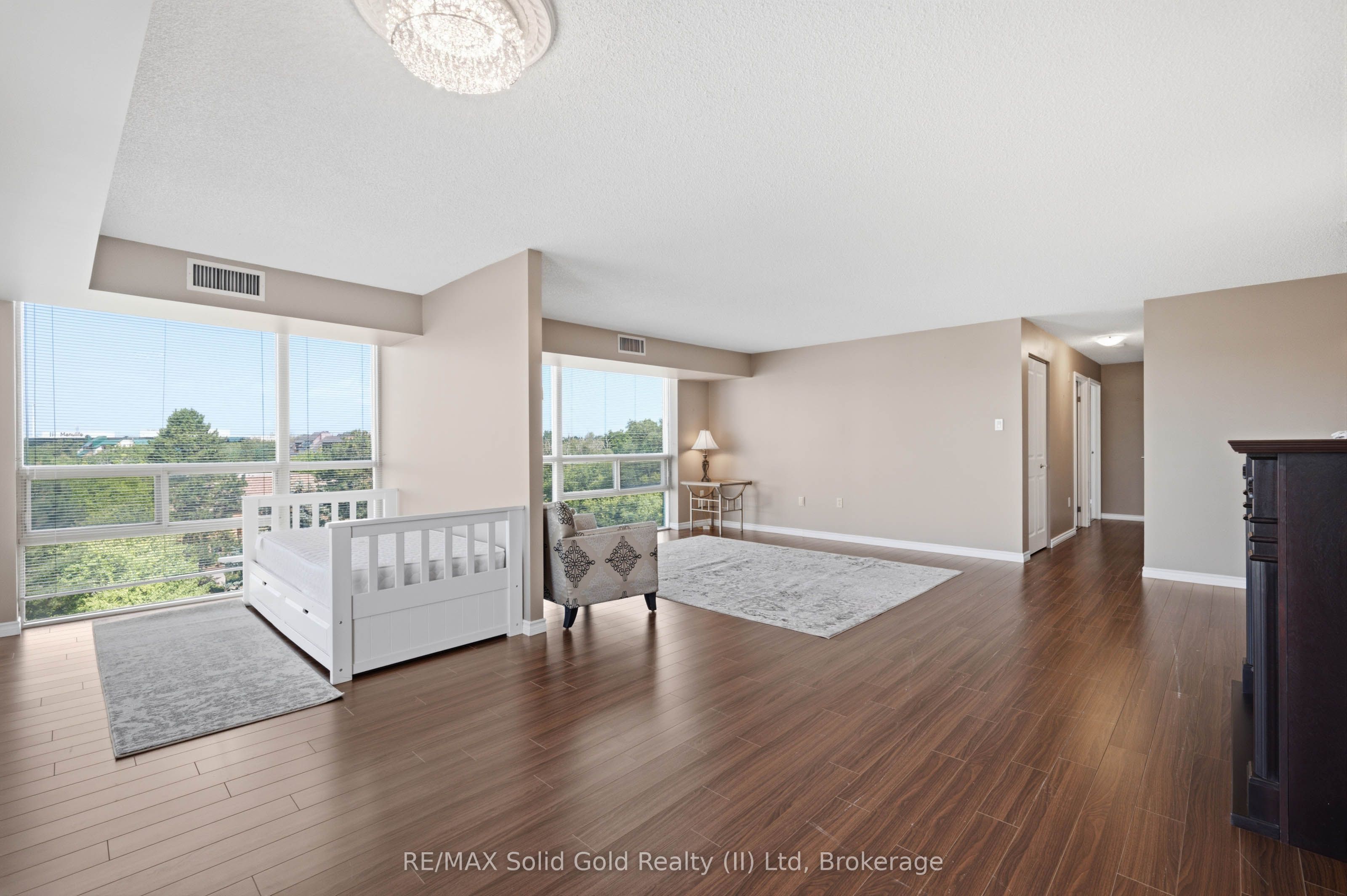 55 Blue Springs Drive 611 Property Photo 14
