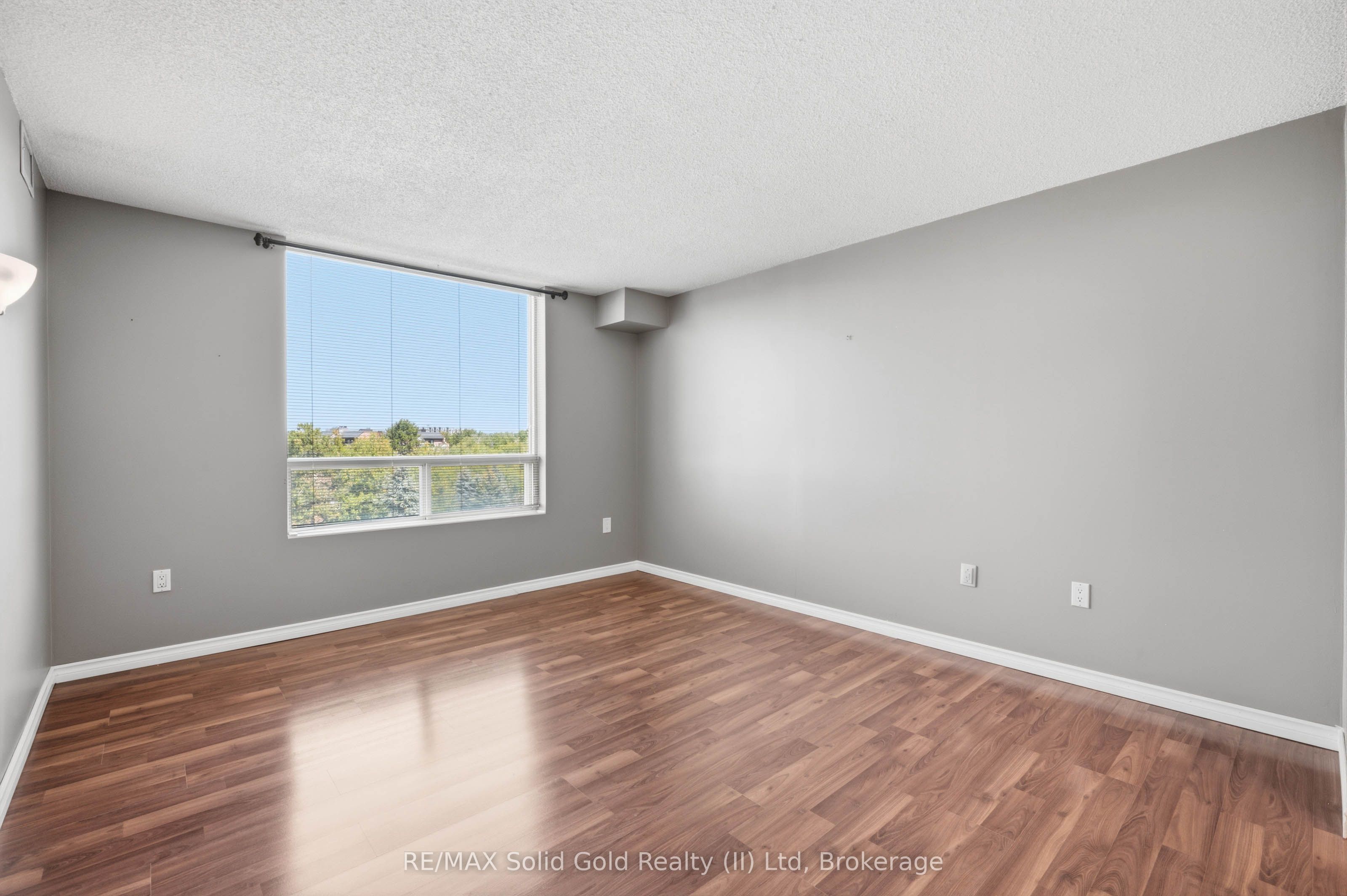 55 Blue Springs Drive 611 Property Photo 21