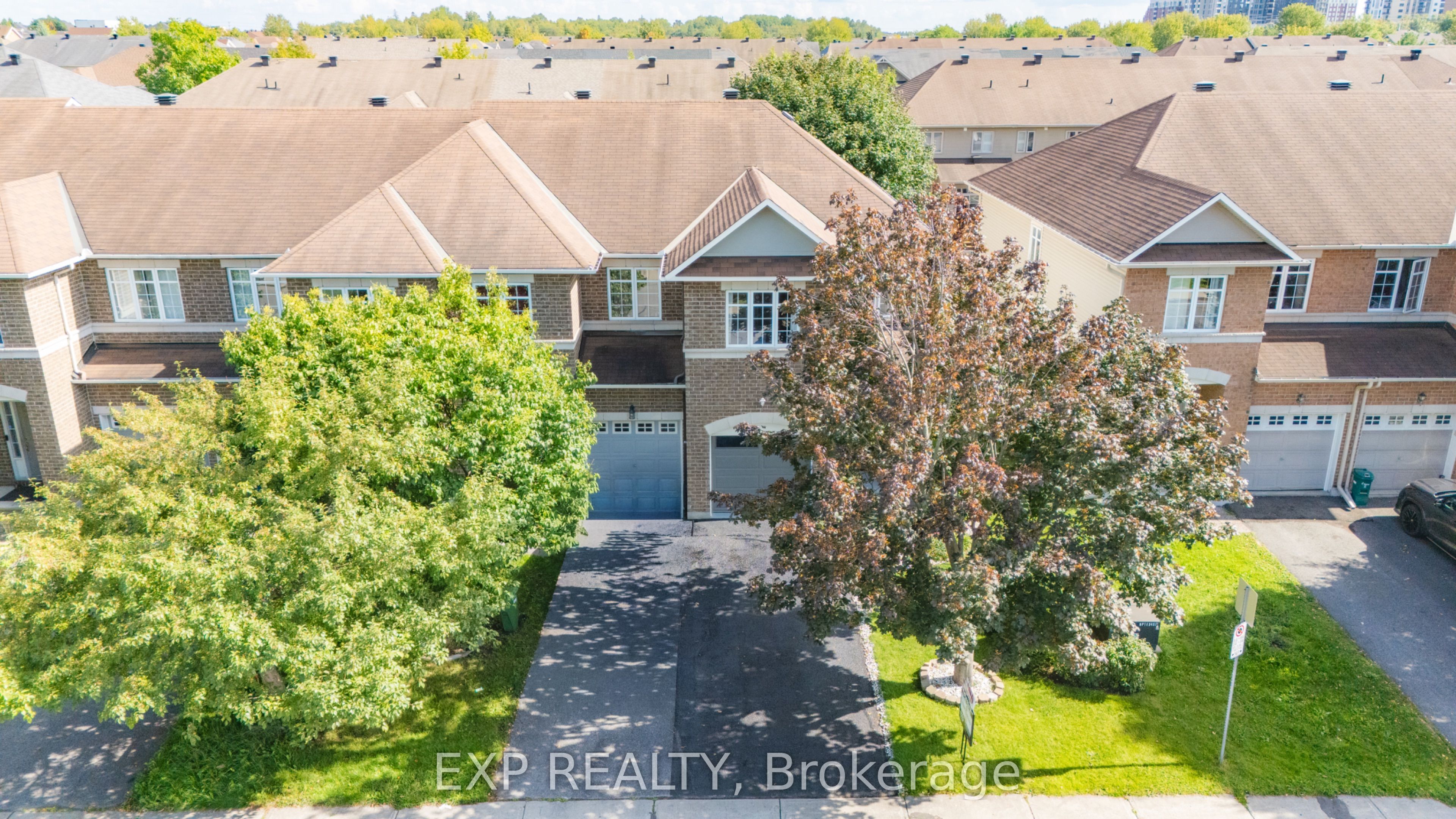 184 Berrigan Drive Property Photo 3