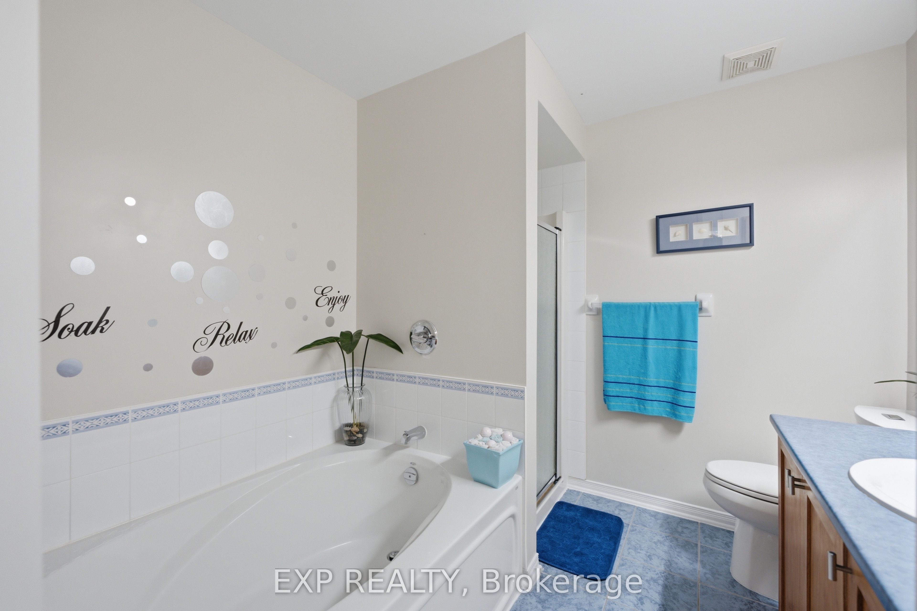 184 Berrigan Drive Property Photo 23
