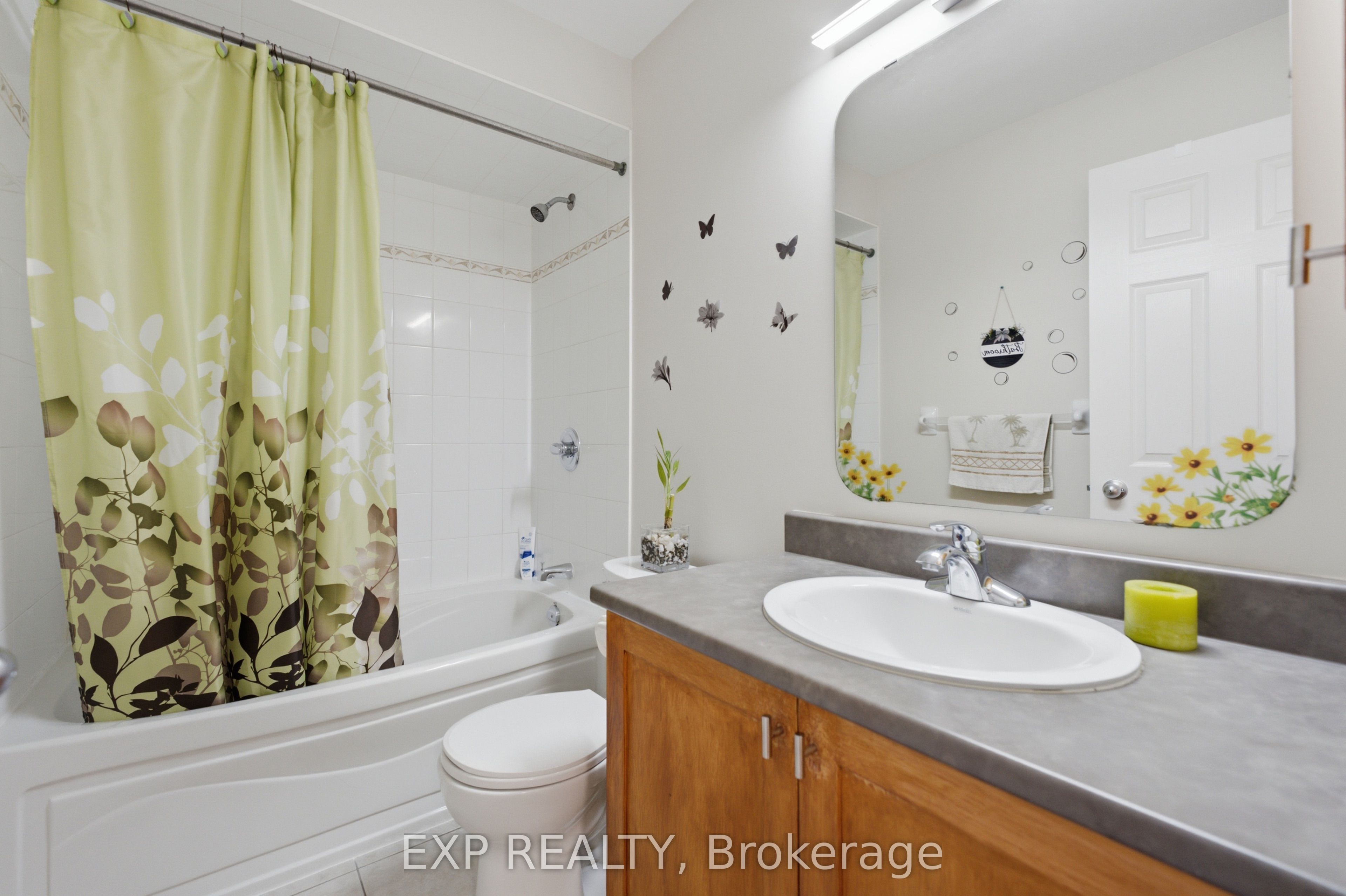 184 Berrigan Drive Property Photo 27