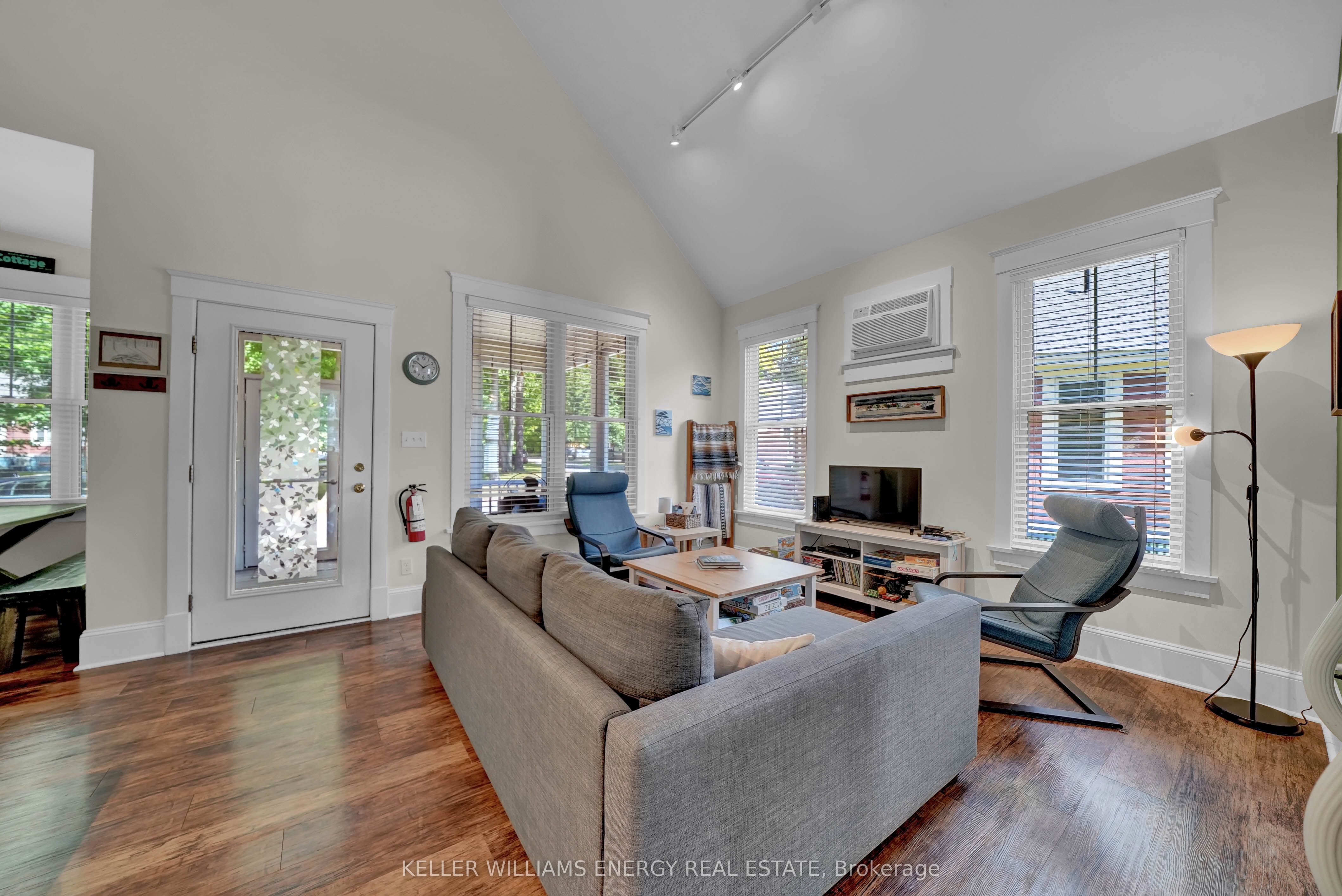 2 Pine Forest Lane Property Photo 27