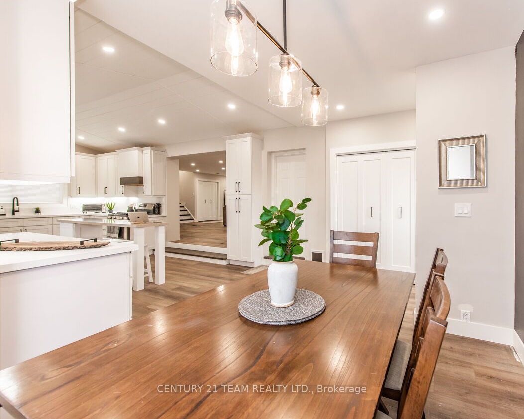 190 Margaret Street Property Photo 10