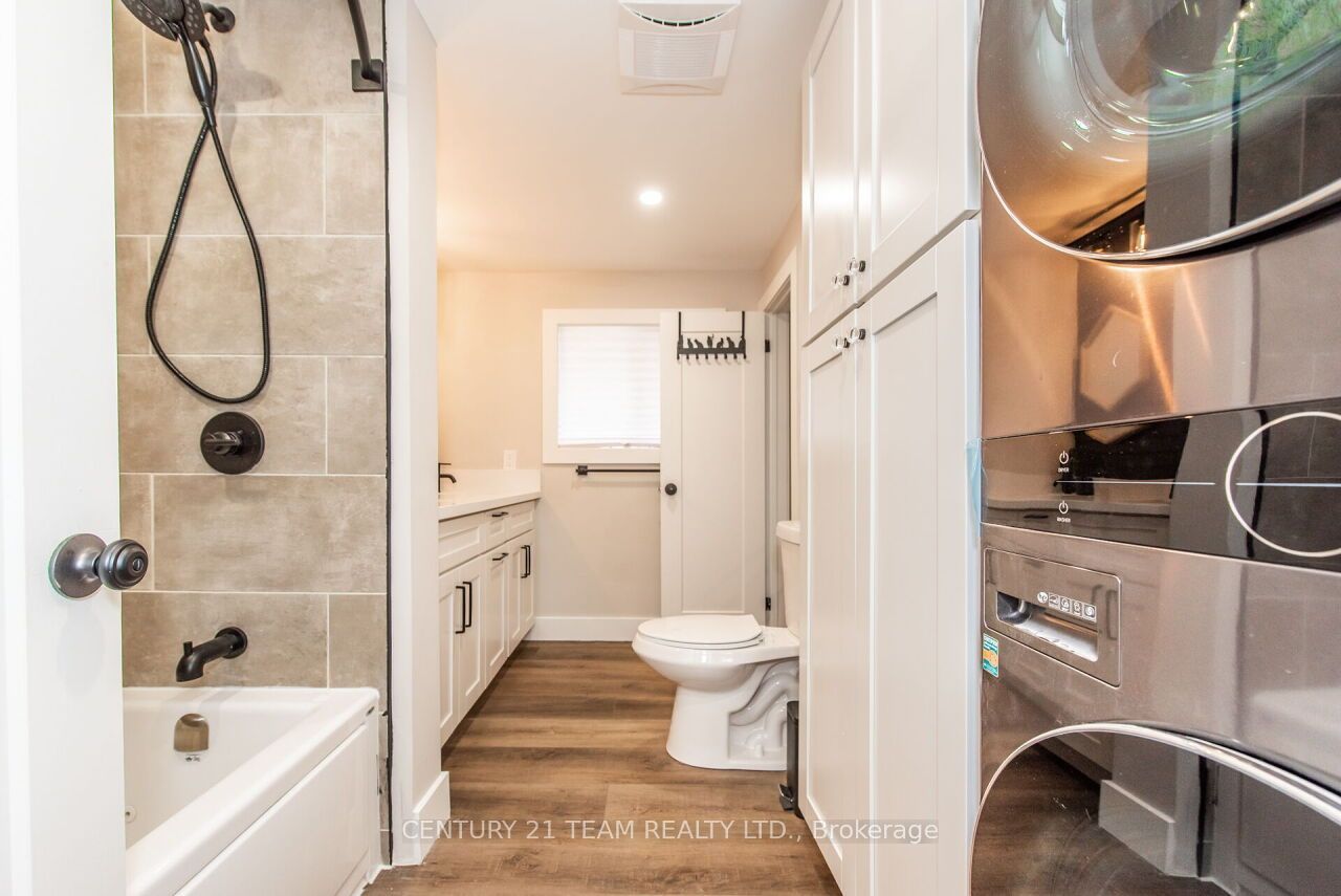 190 Margaret Street Property Photo 22