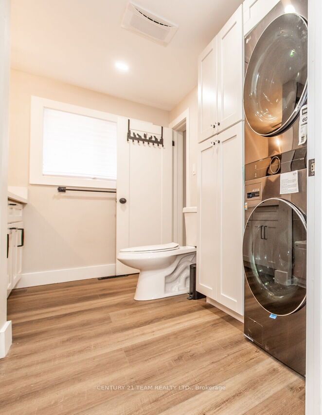 190 Margaret Street Property Photo 23