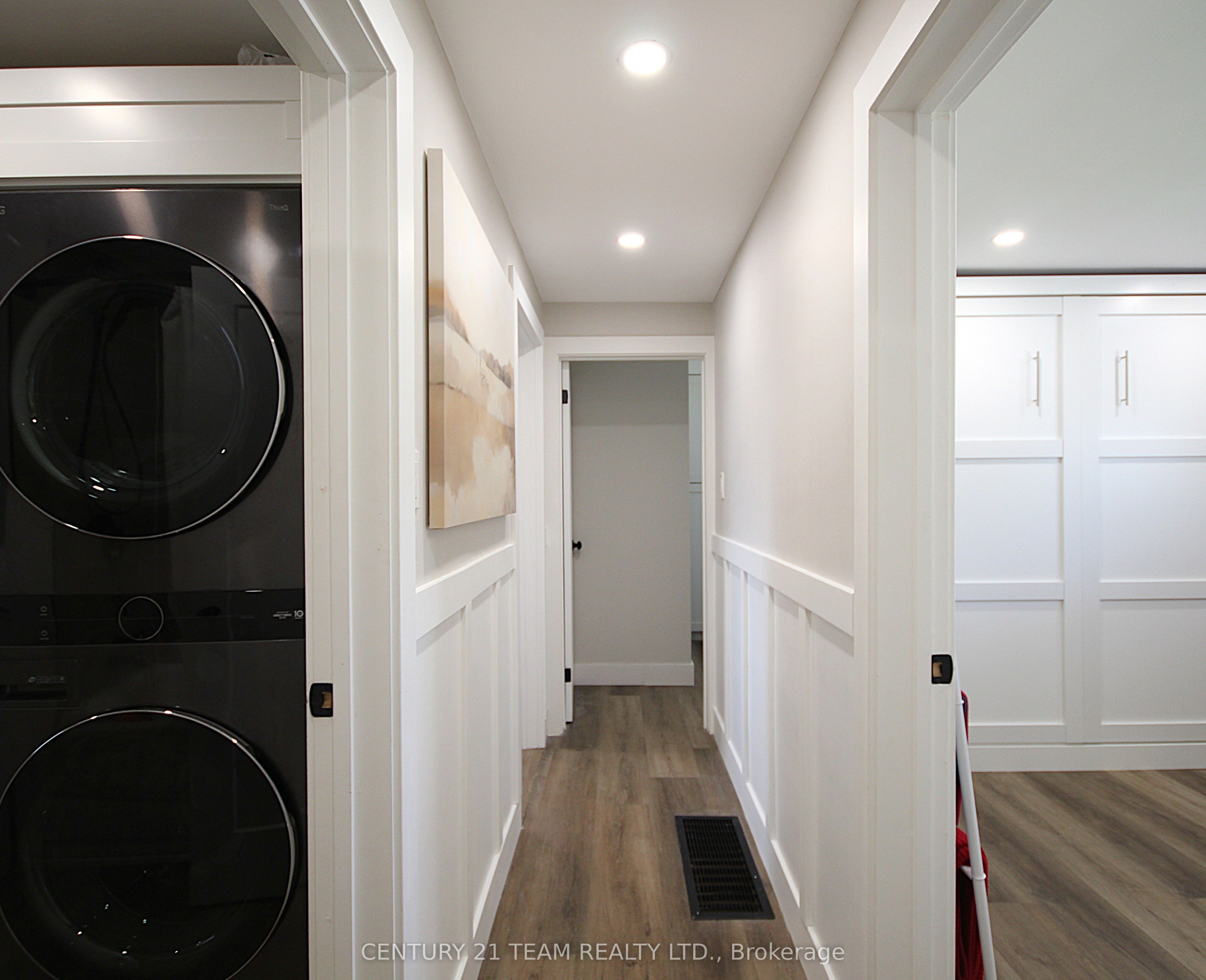 190 Margaret Street Property Photo 24