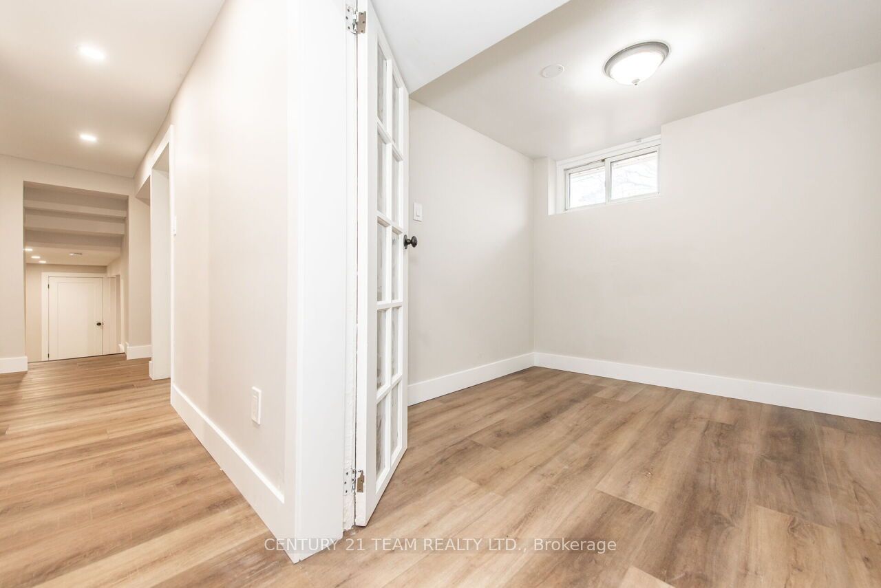190 Margaret Street Property Photo 35