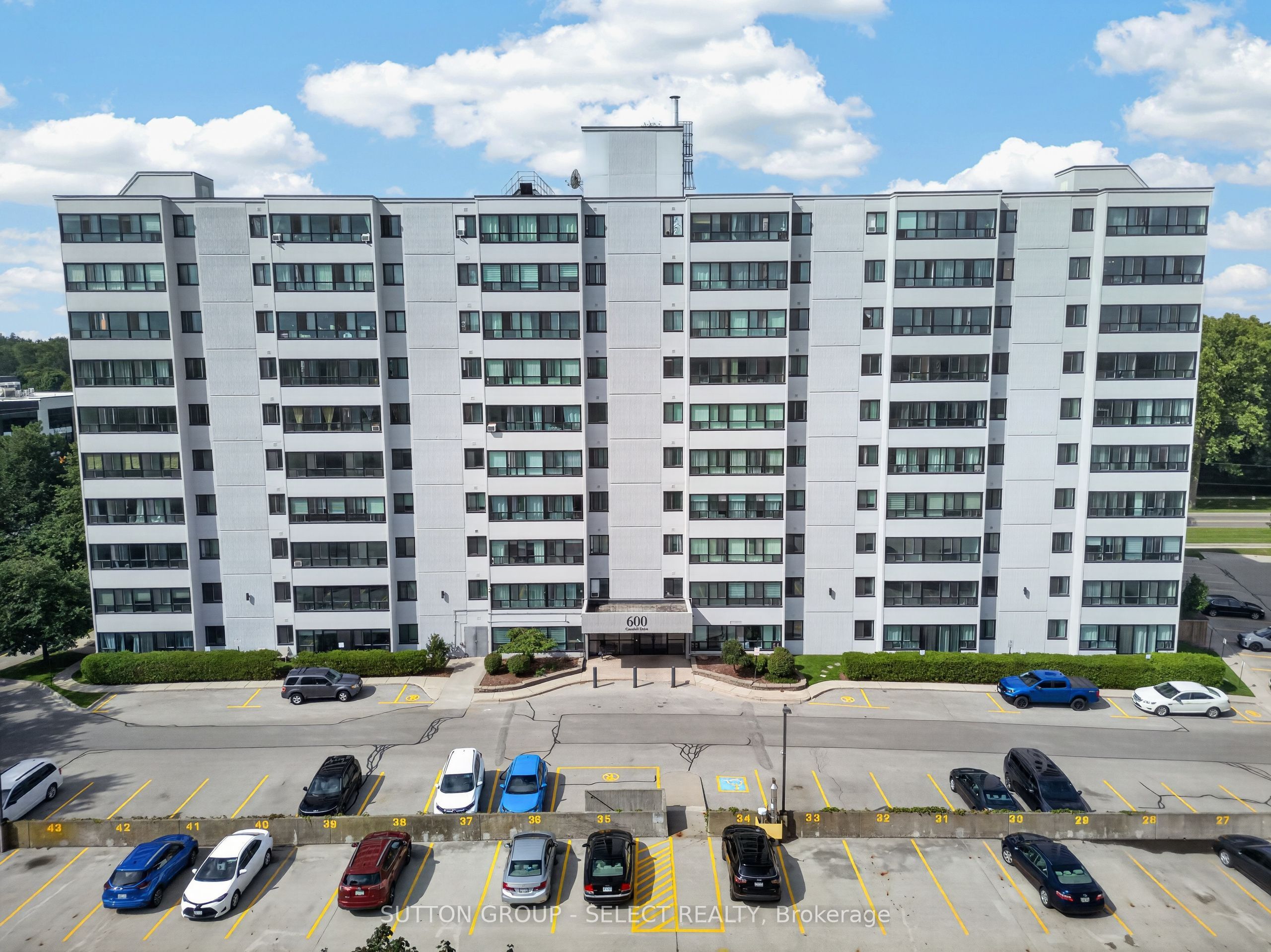 600 Grenfell Drive 612 Property Photo 1