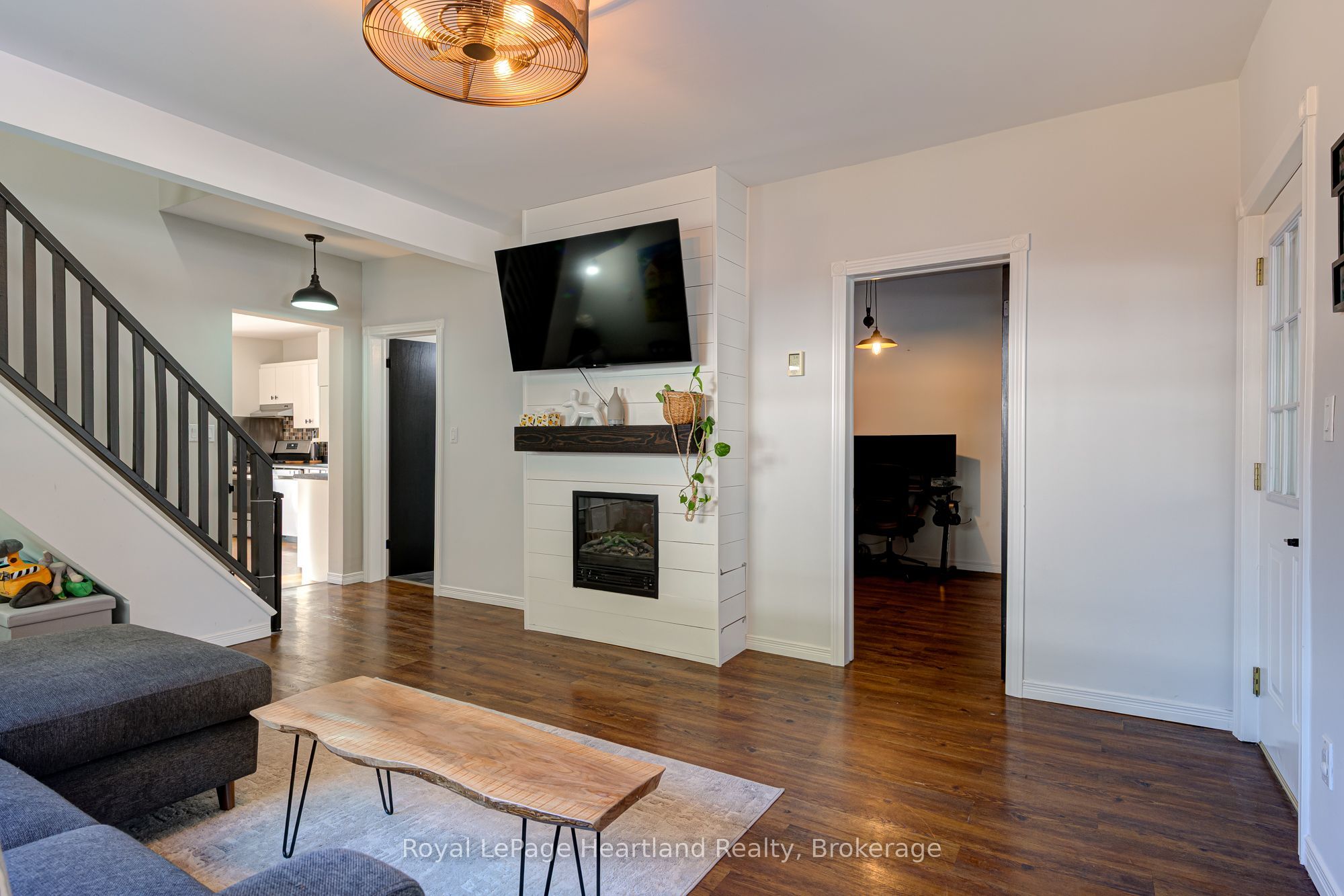 166 Goderich Street W Property Photo 10