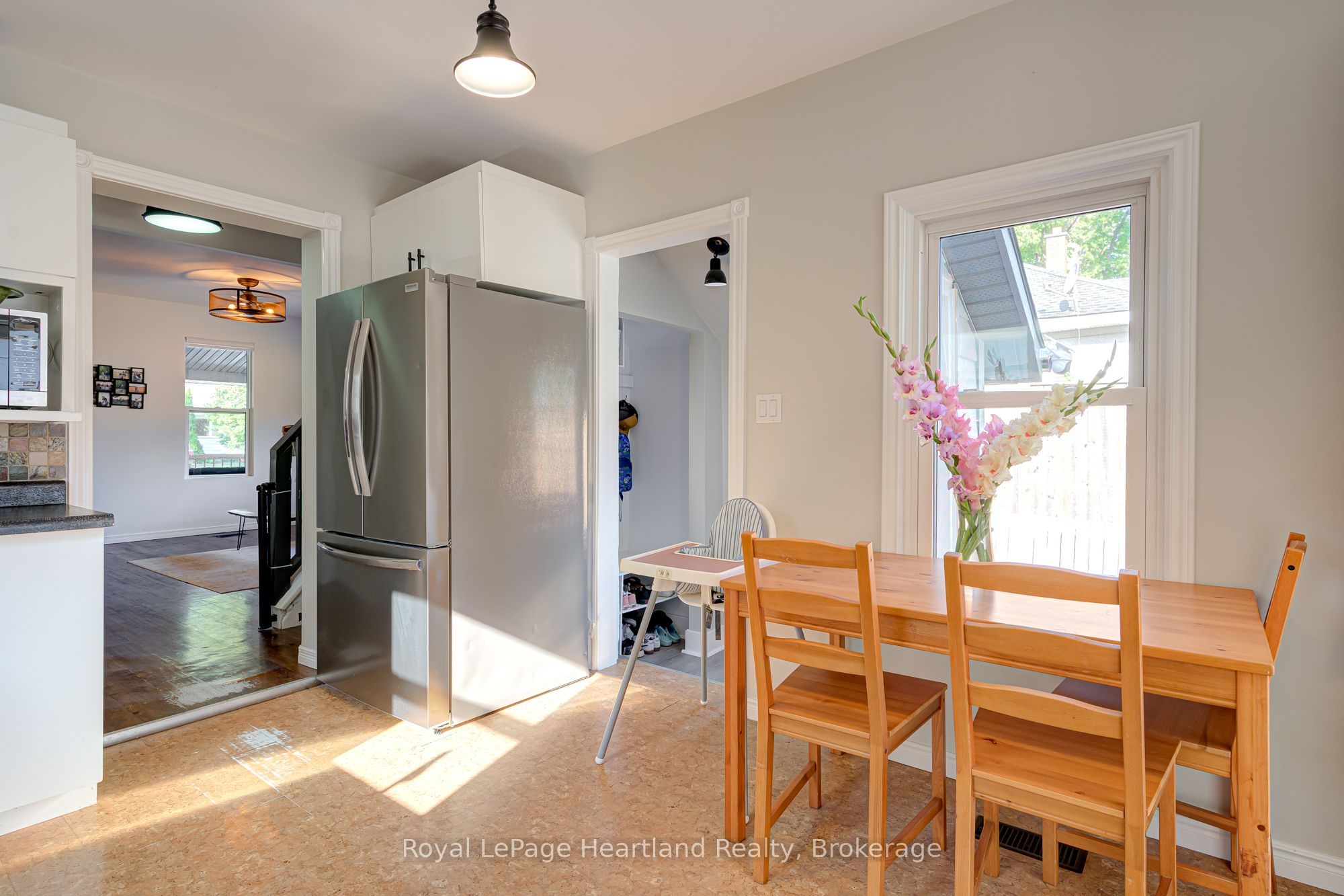 166 Goderich Street W Property Photo 15