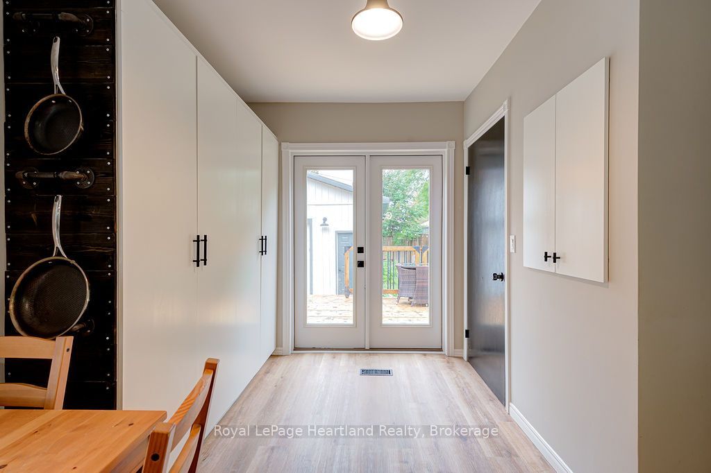 166 Goderich Street W Property Photo 18