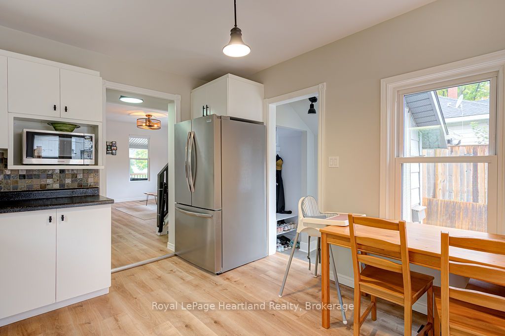 166 Goderich Street W Property Photo 19