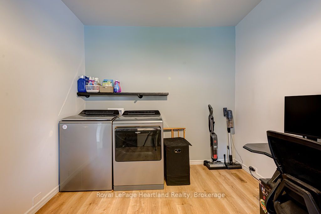 166 Goderich Street W Property Photo 20