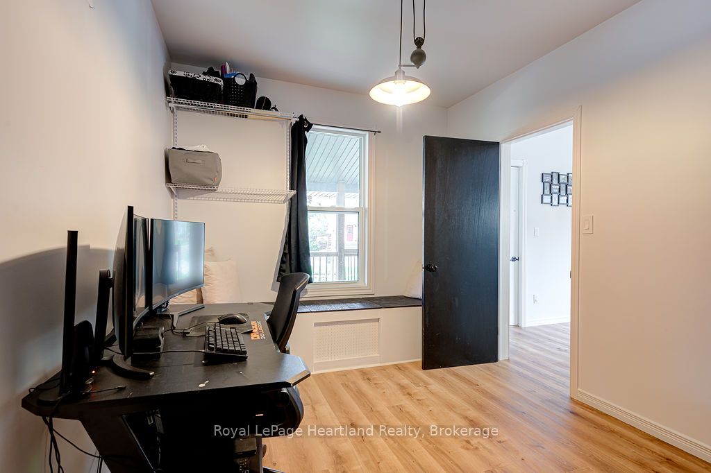 166 Goderich Street W Property Photo 22