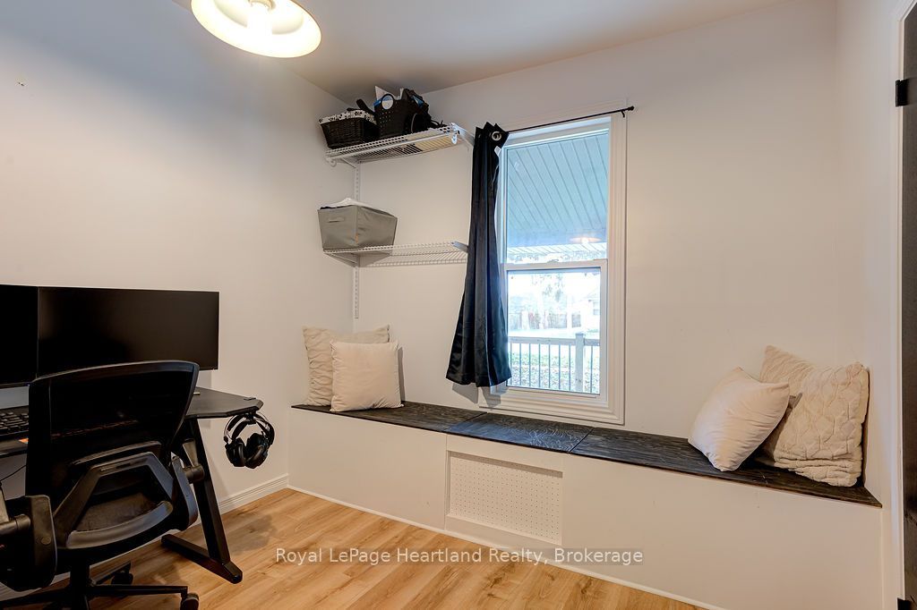 166 Goderich Street W Property Photo 23