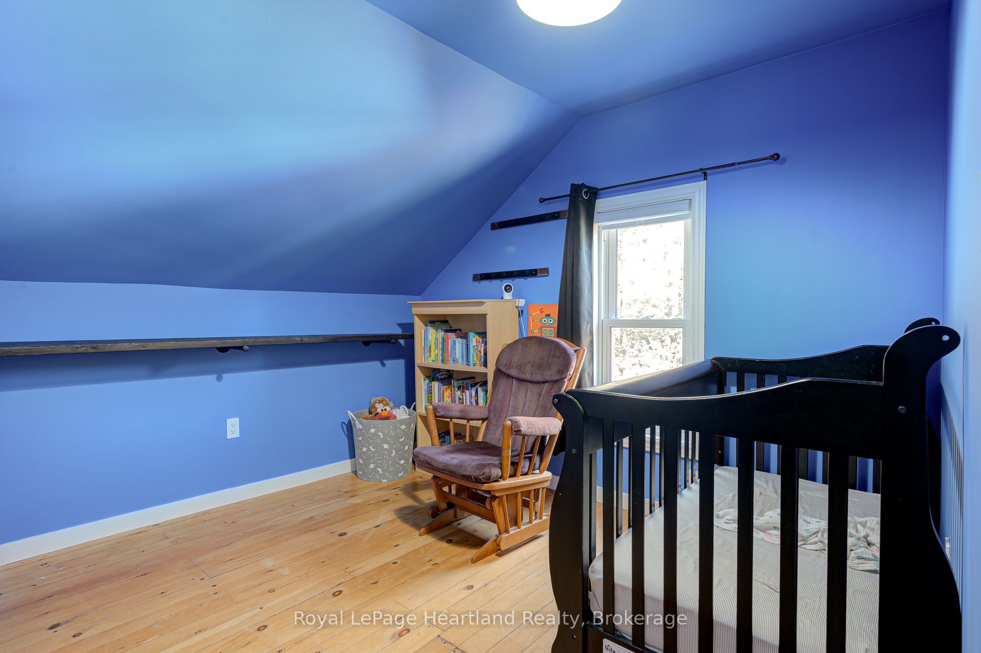 166 Goderich Street W Property Photo 27
