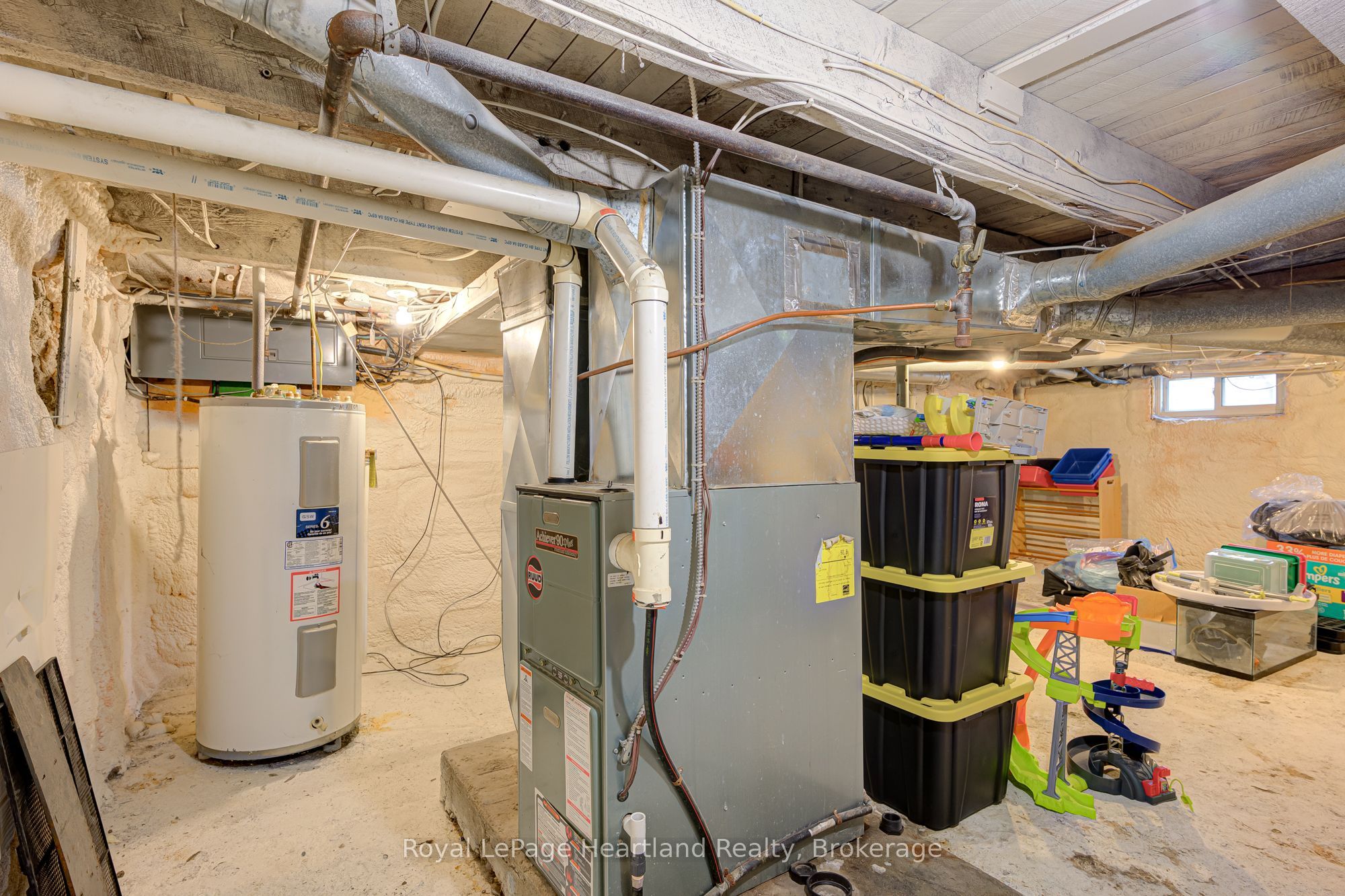 166 Goderich Street W Property Photo 30