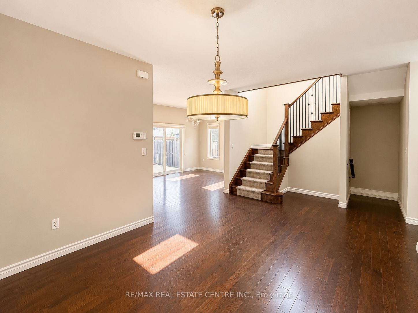 1029 Moy Crescent Property Photo 12
