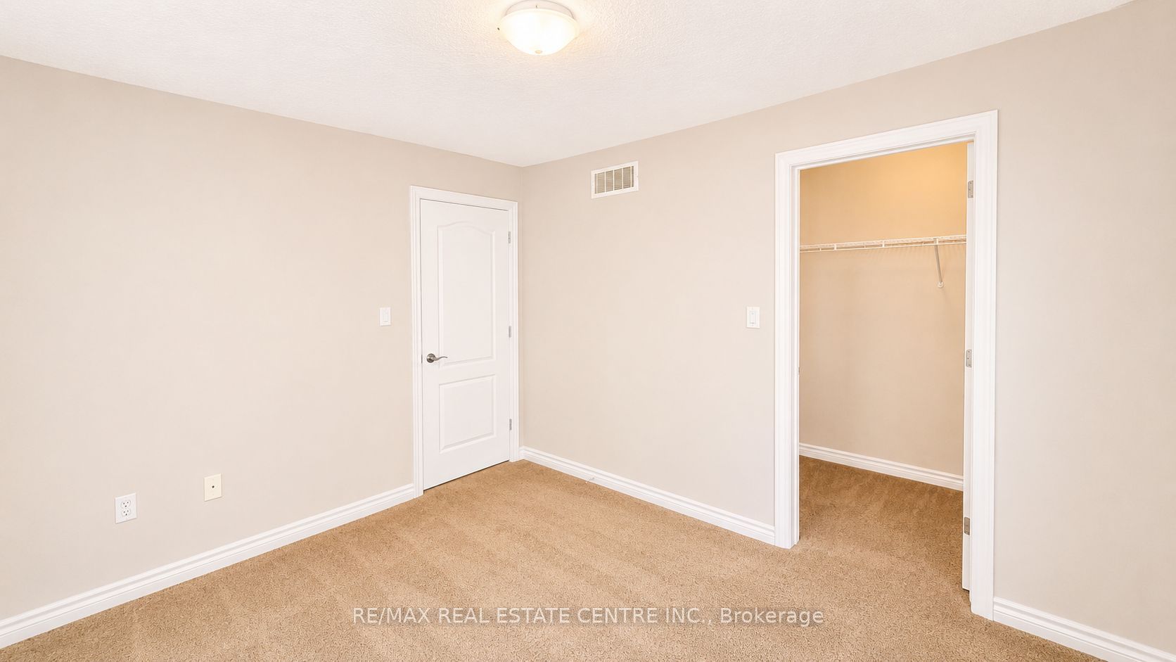 1029 Moy Crescent Property Photo 33
