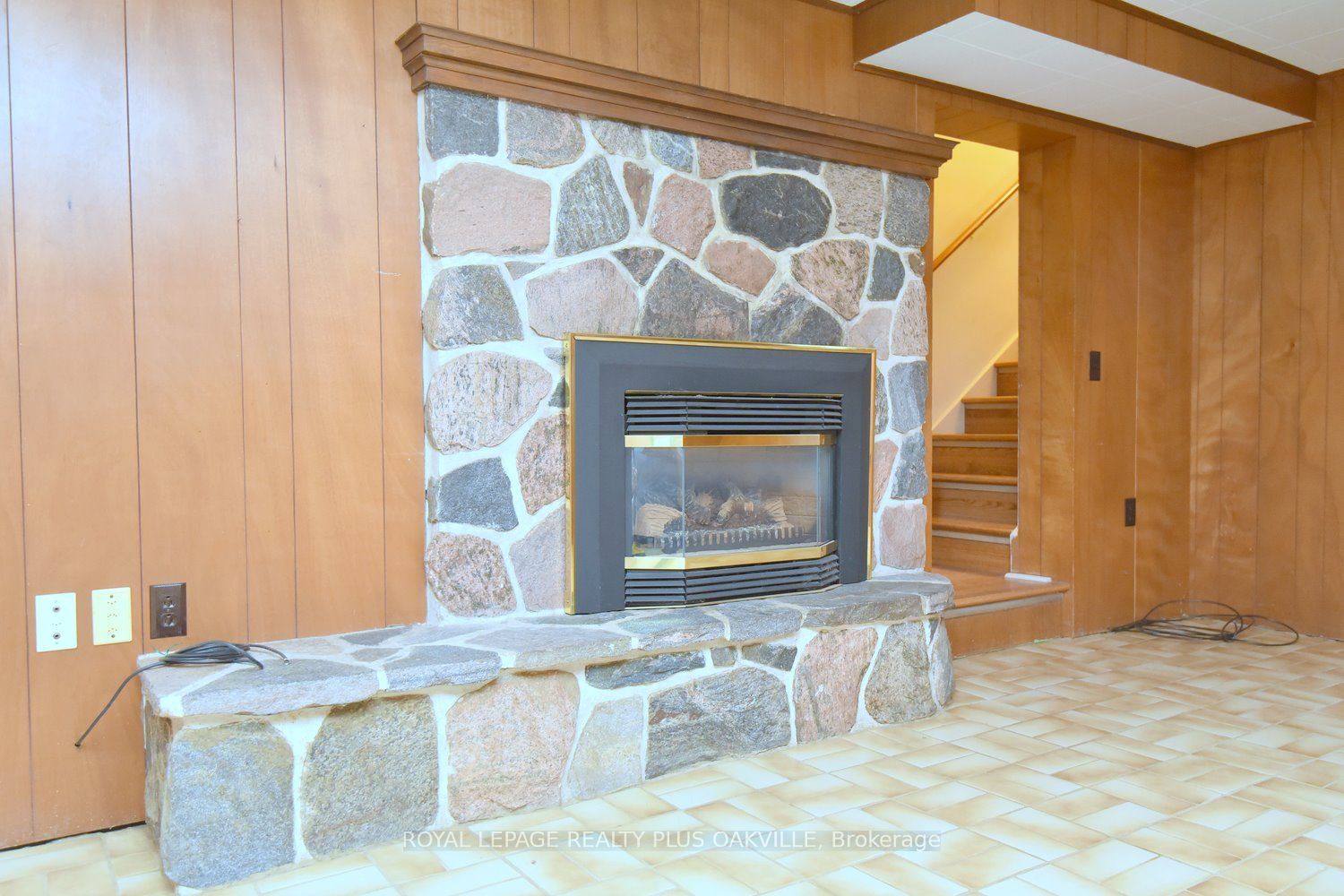 298 Pottruff Road N Property Photo 25