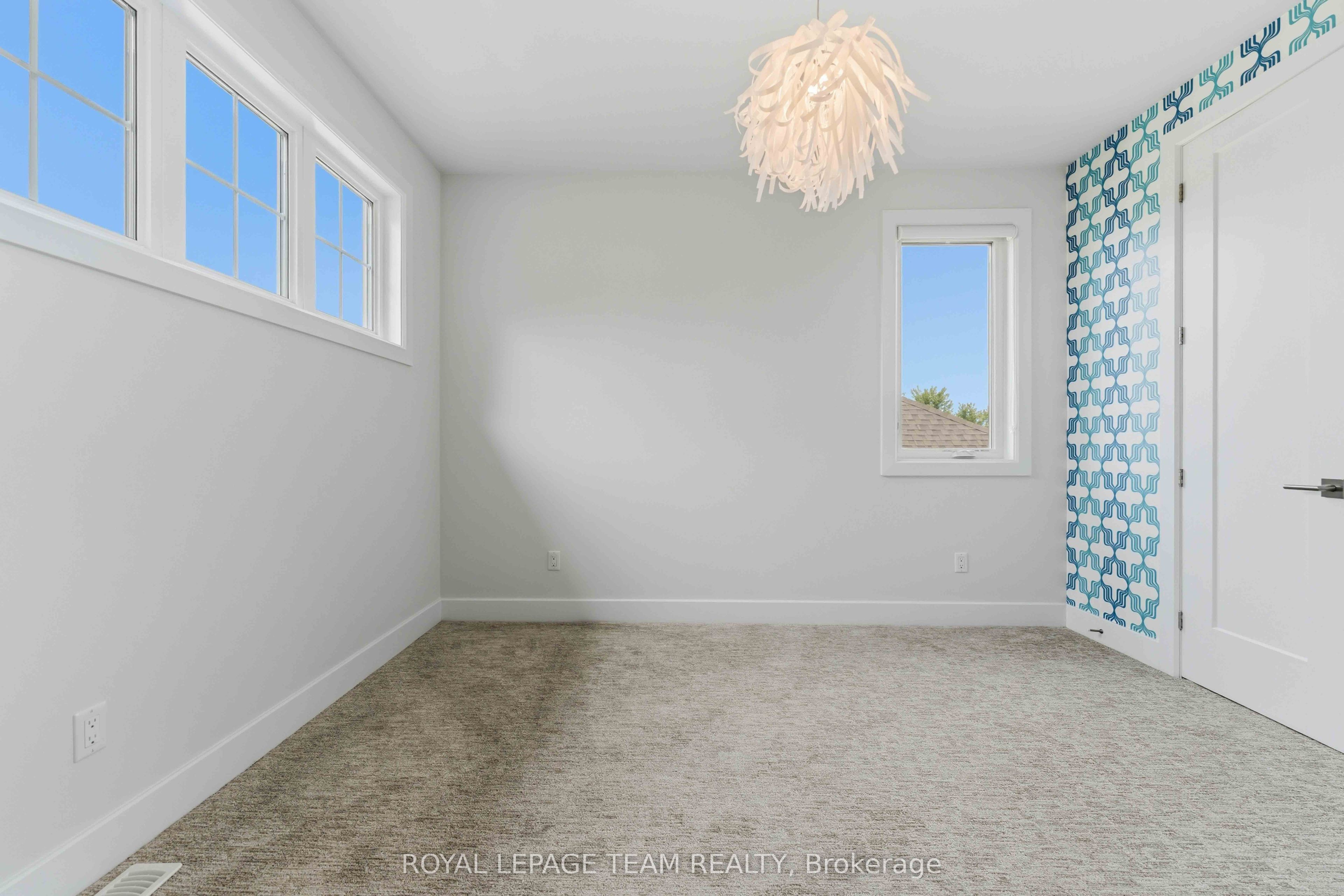 517 Bridgeport Avenue Property Photo 25