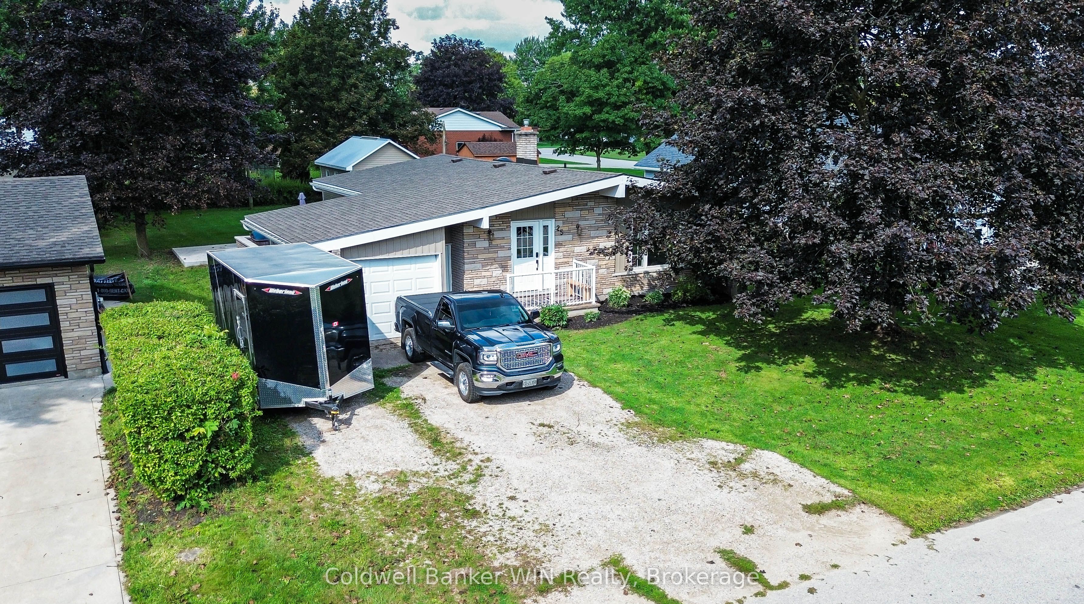 25 Thomas Street Property Photo 2