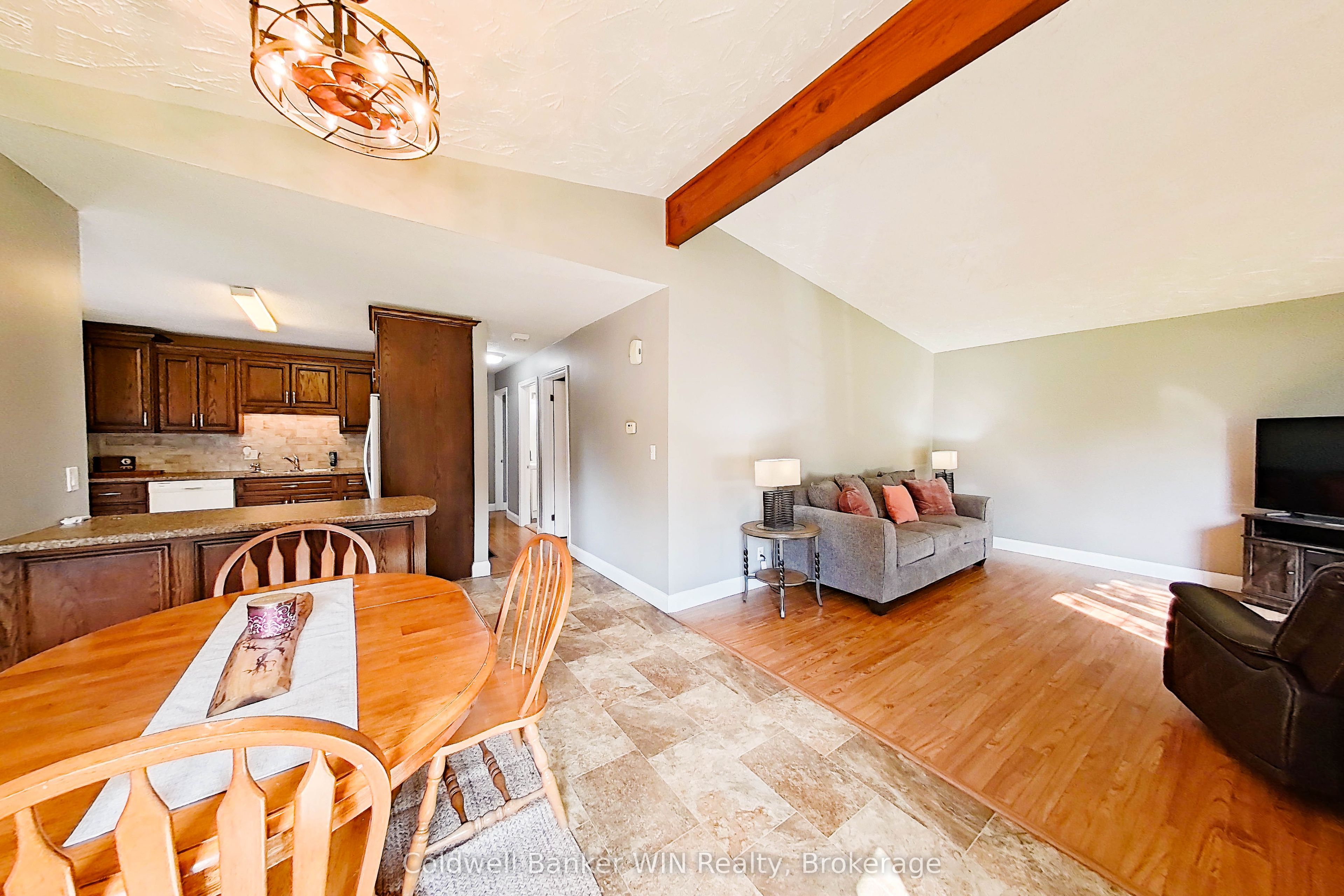 25 Thomas Street Property Photo 3