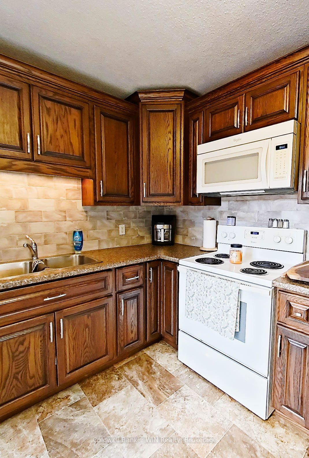 25 Thomas Street Property Photo 10