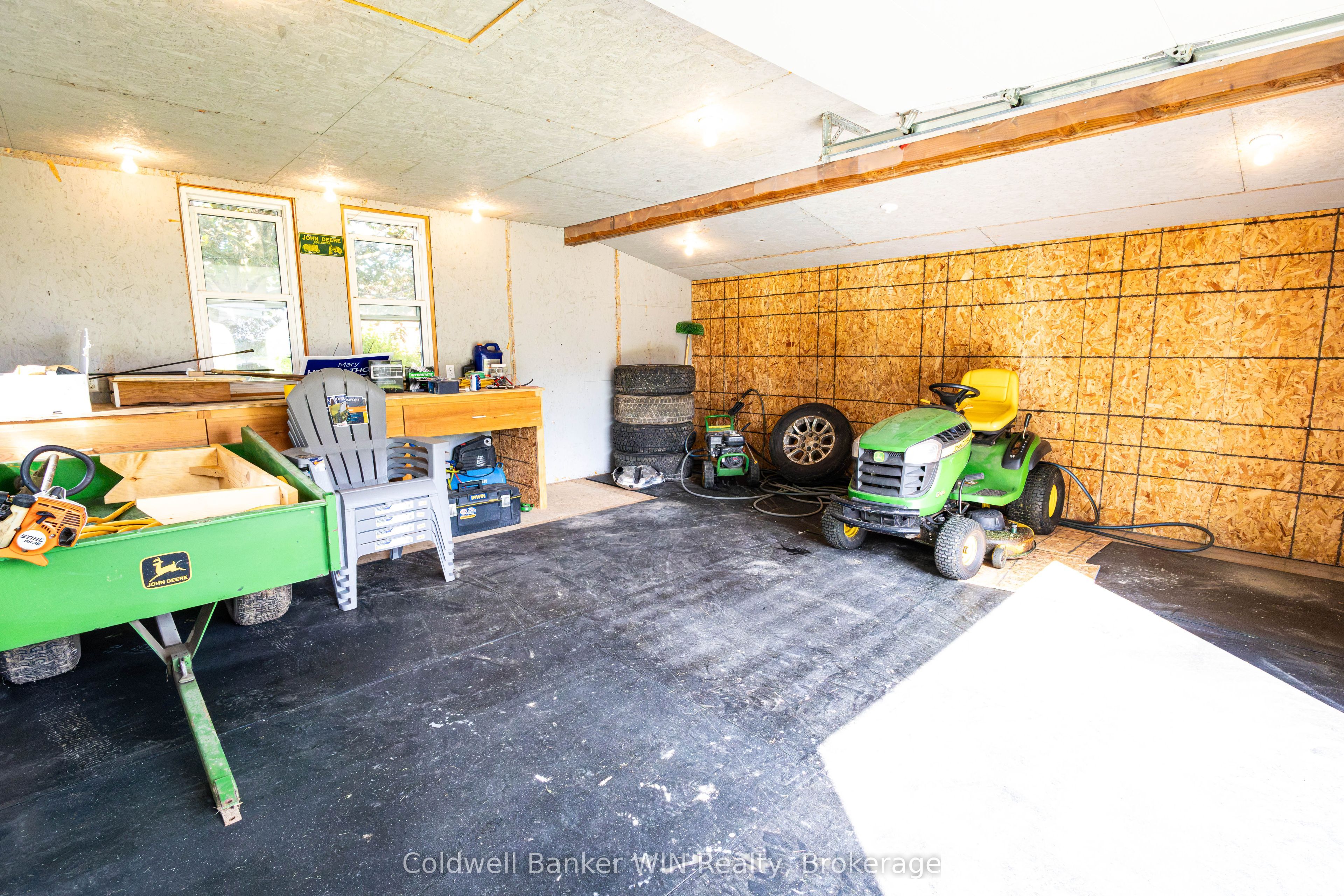 25 Thomas Street Property Photo 23