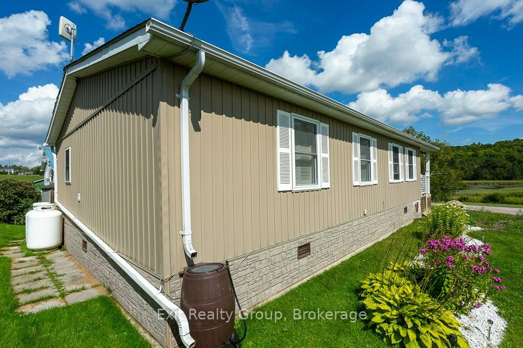 152 Concession Road 11 West 23 Property Photo 6