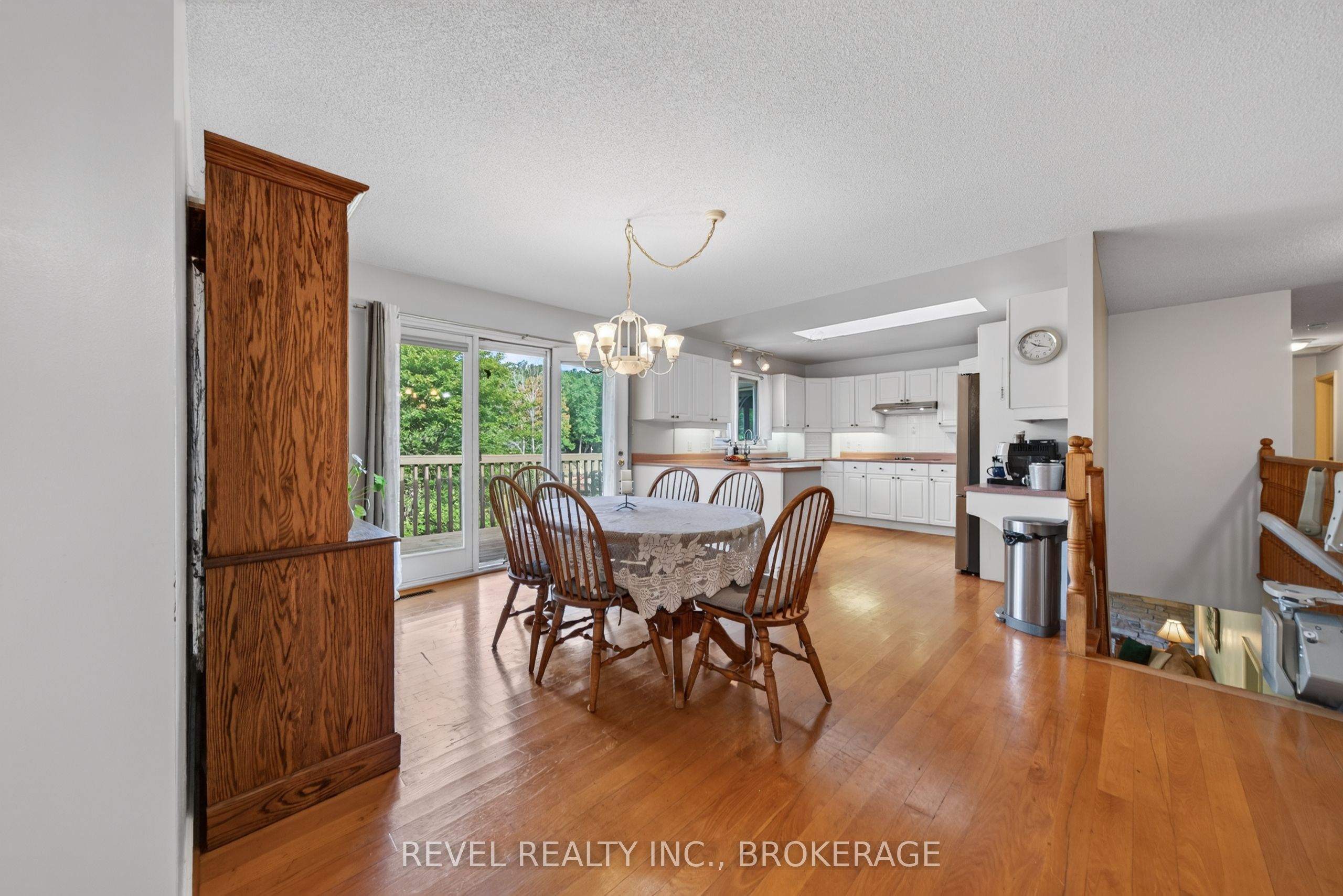 5383 Rideau Road Property Photo 10