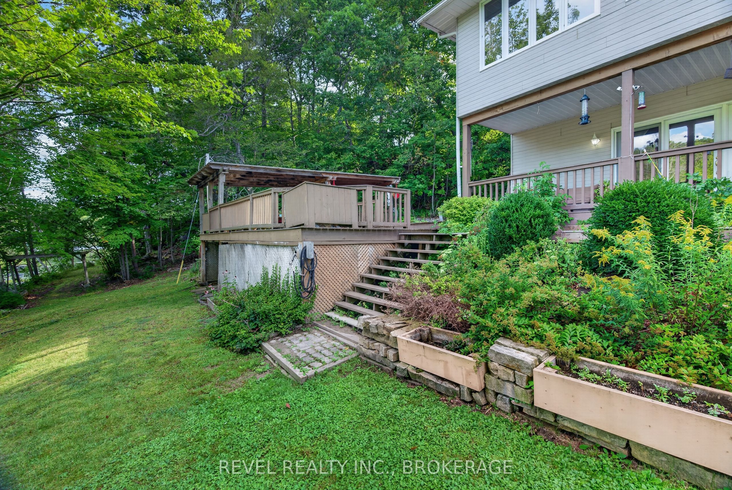 5383 Rideau Road Property Photo 41
