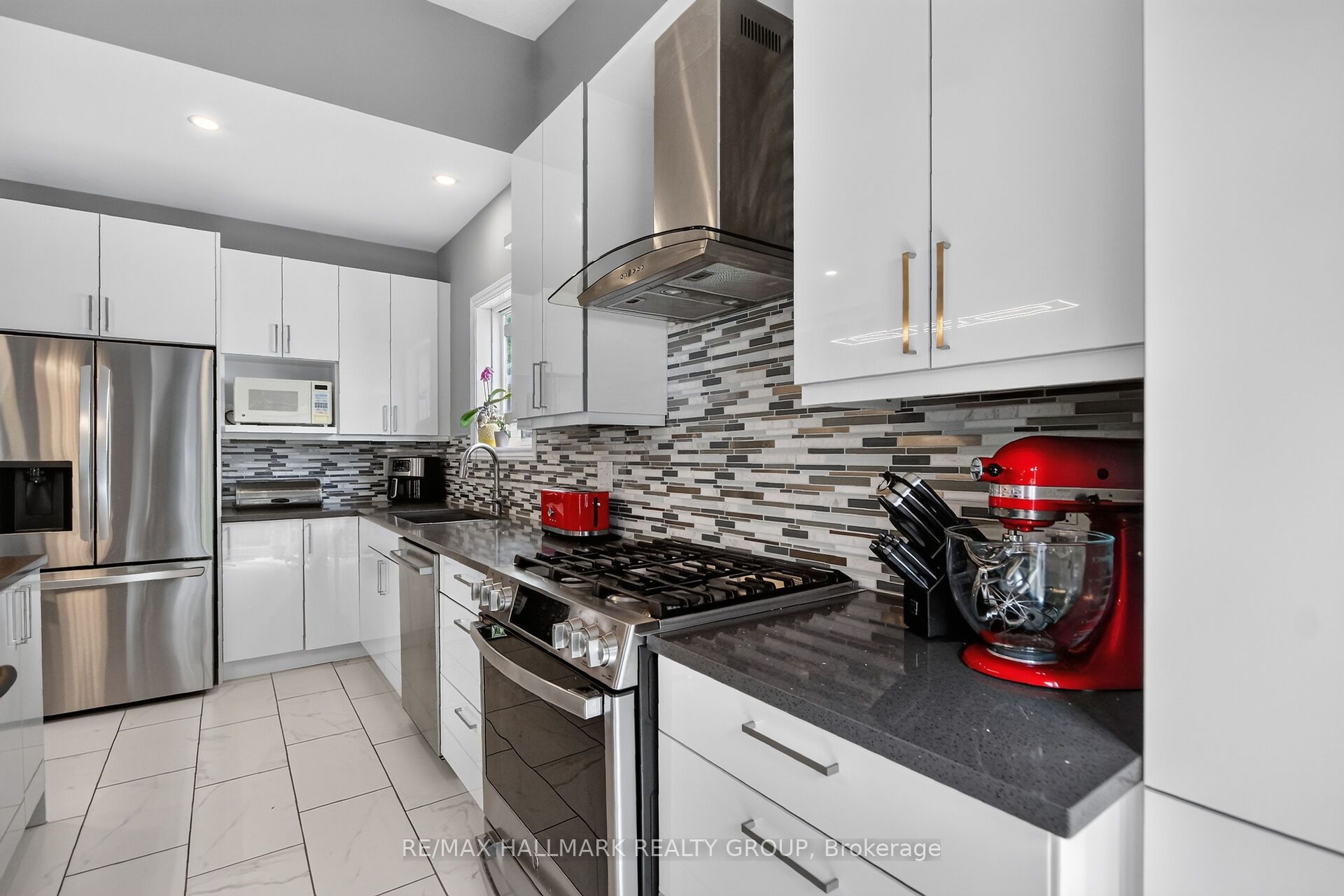 133 Fairlop Way Property Photo 7