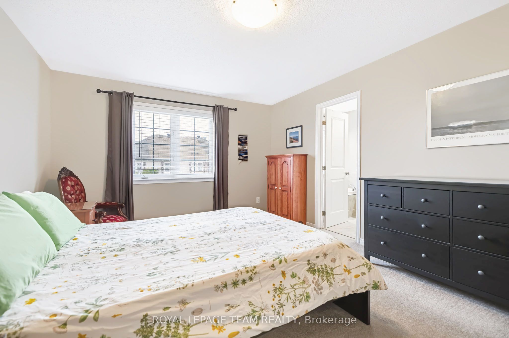 490 Dundonald Drive Property Photo 28