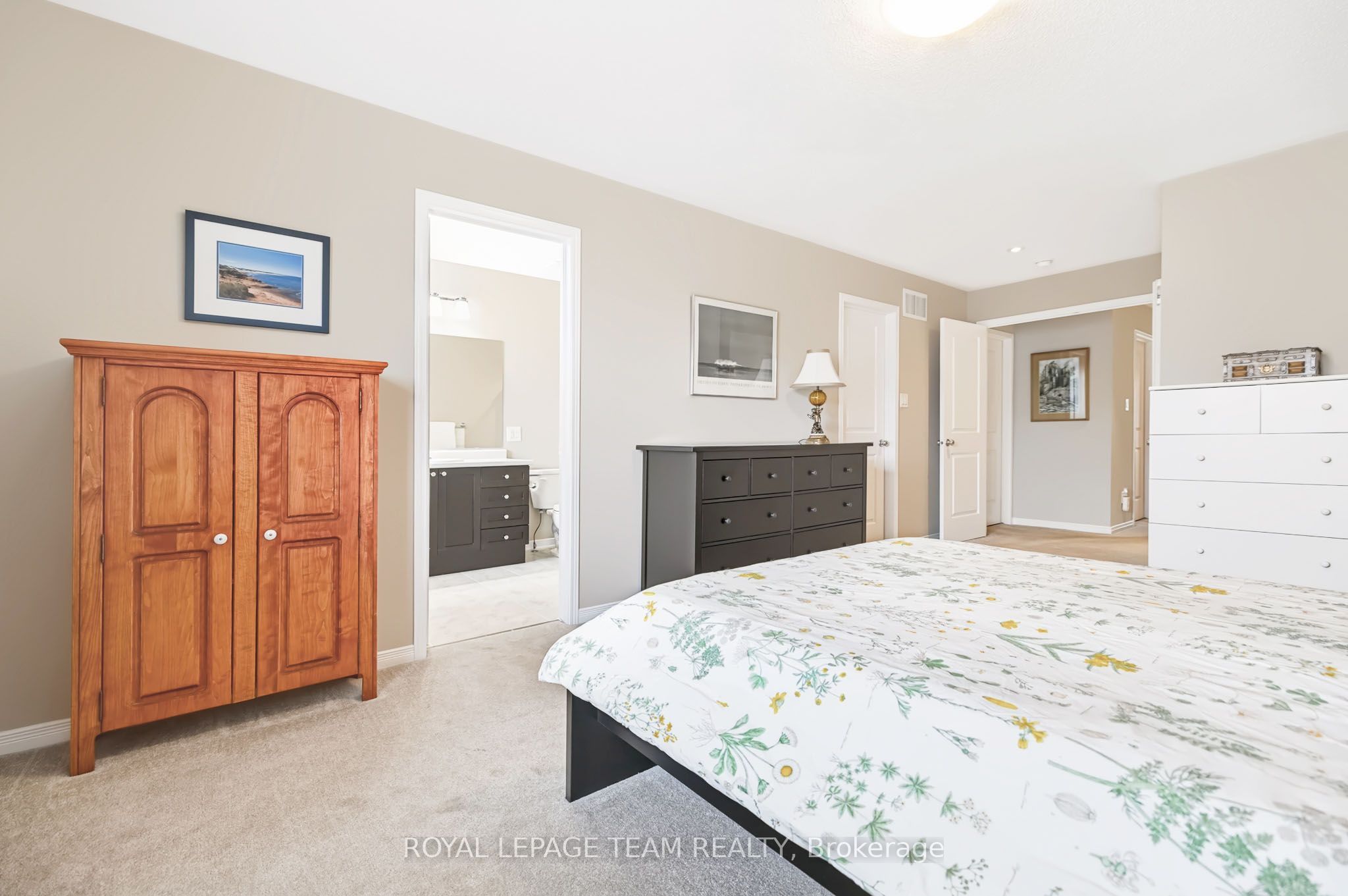 490 Dundonald Drive Property Photo 29