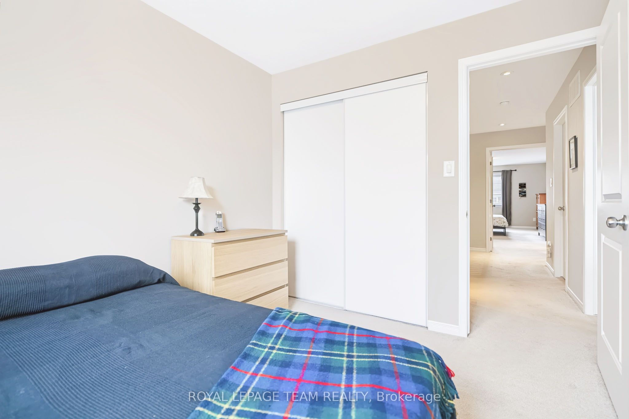 490 Dundonald Drive Property Photo 33