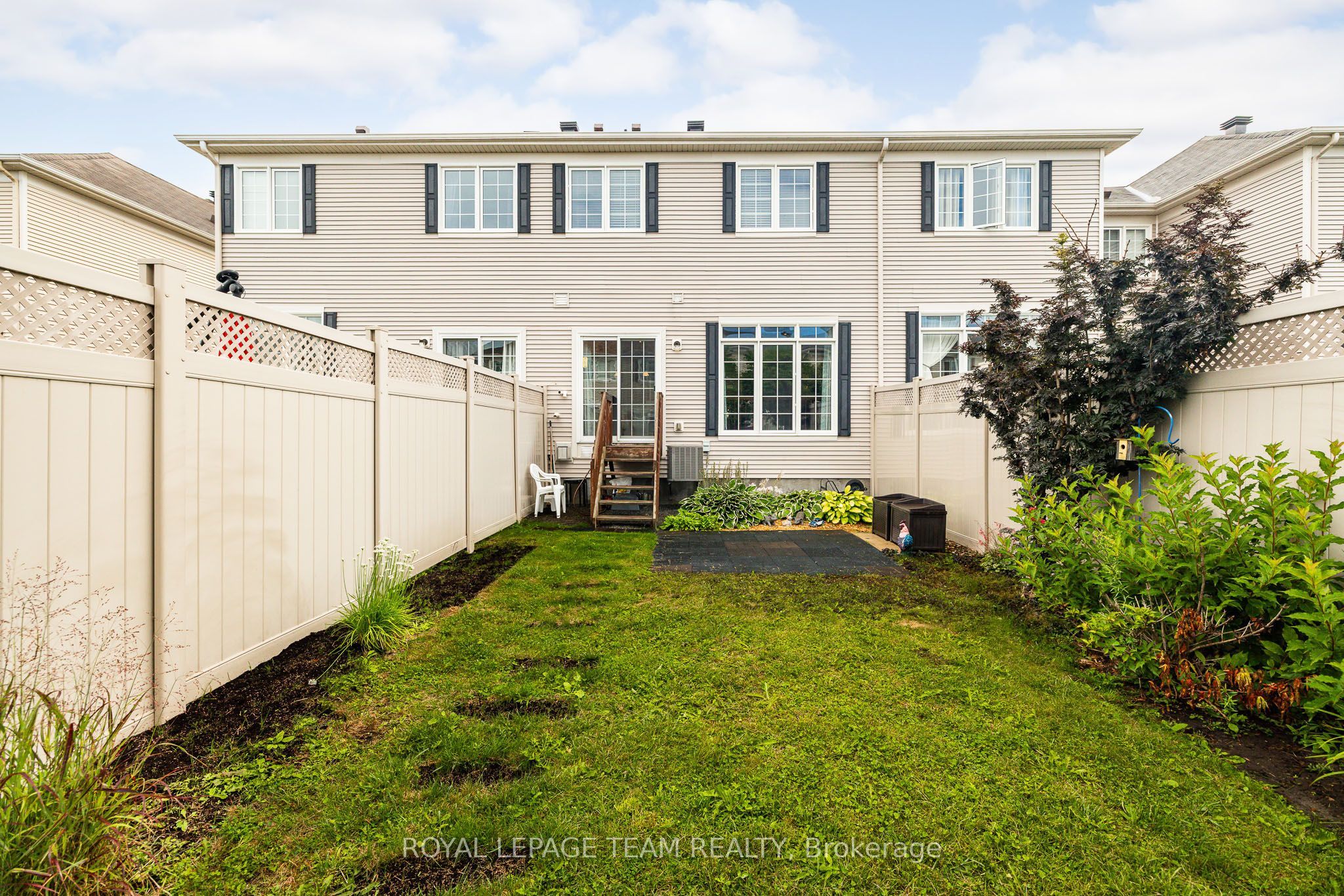 490 Dundonald Drive Property Photo 48