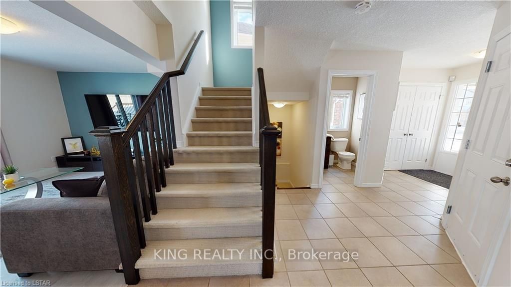 2420 Asima Drive Property Photo 10
