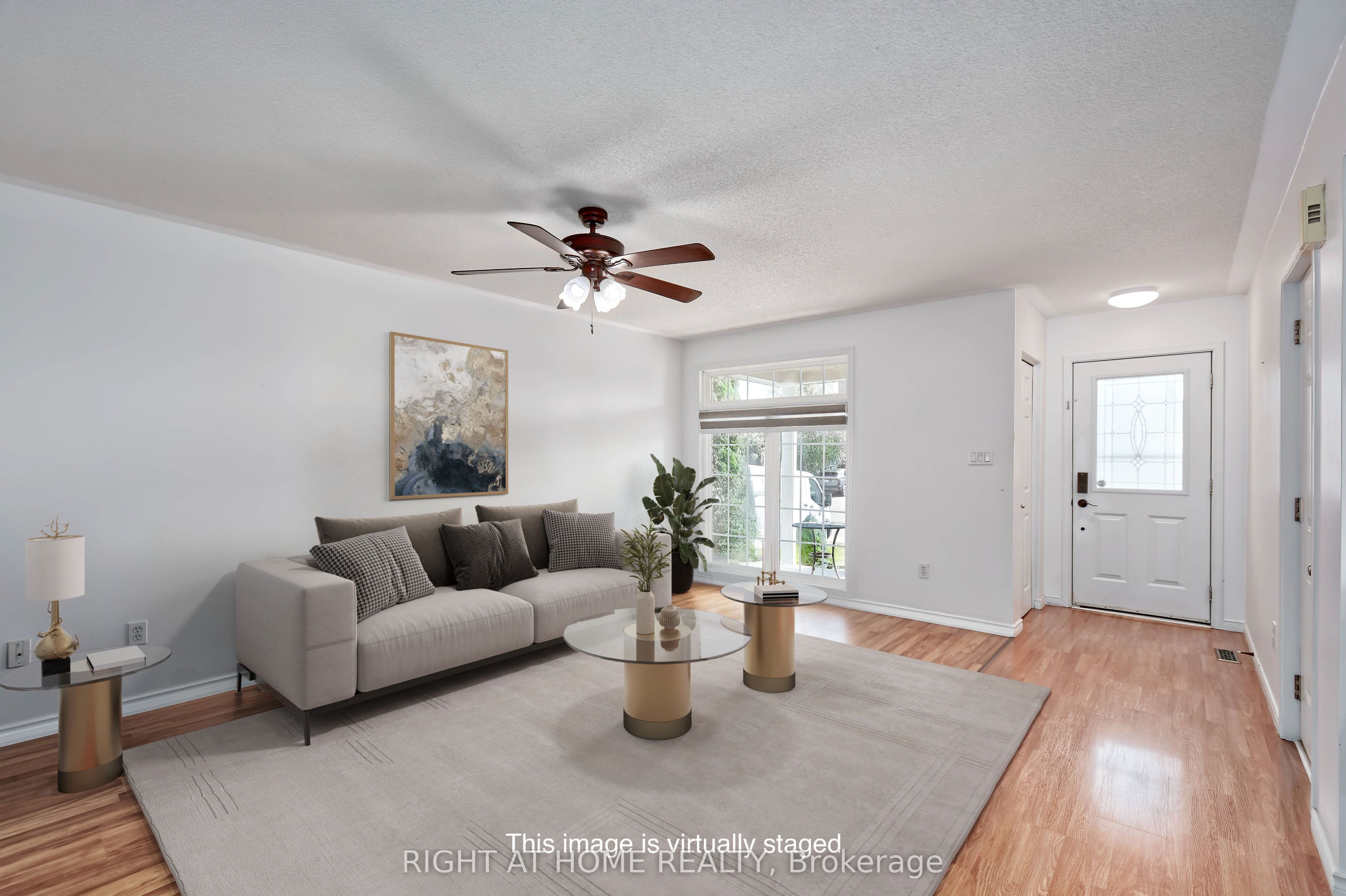896 Fogerty Street Property Photo 6
