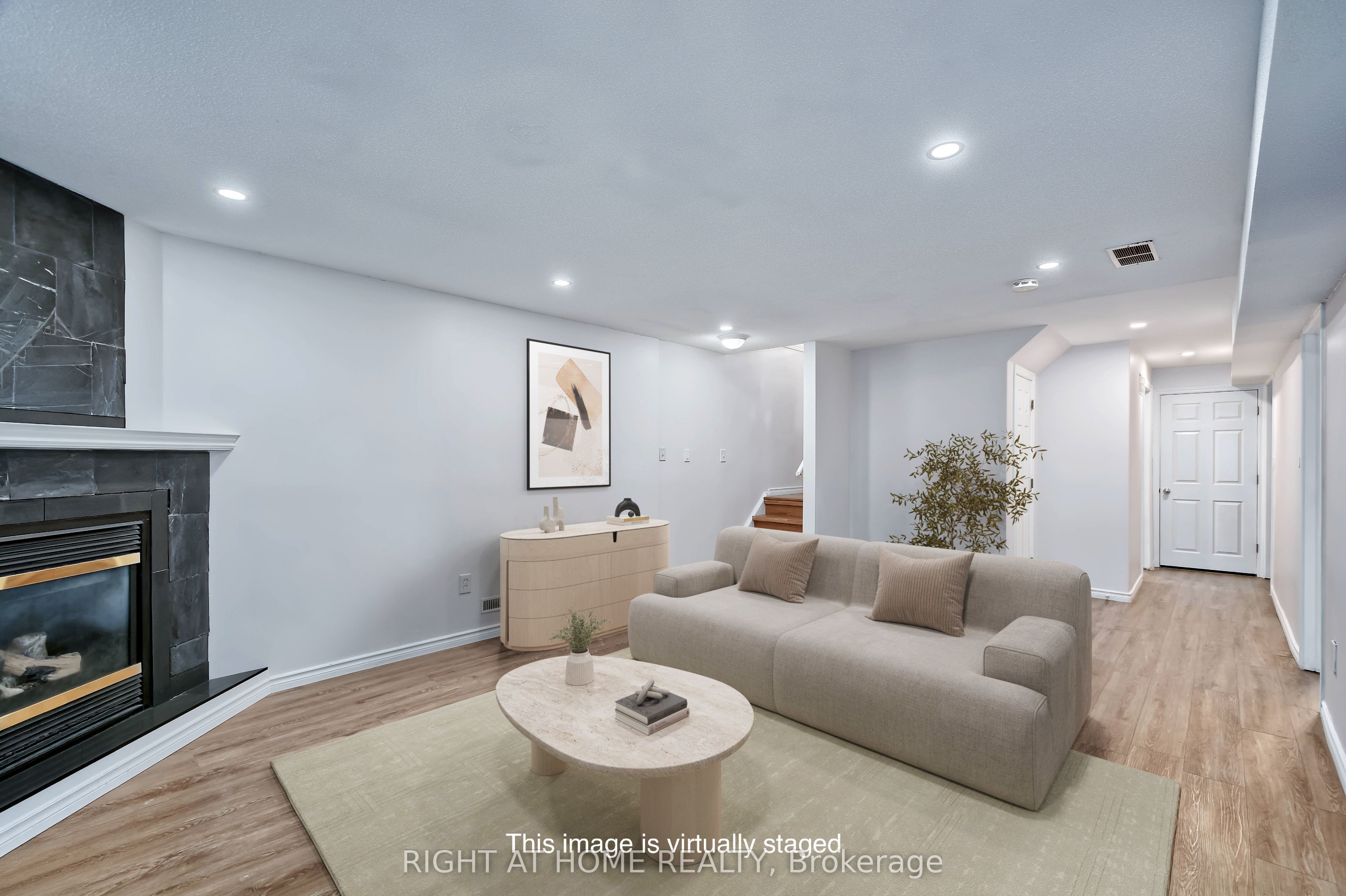 896 Fogerty Street Property Photo 23