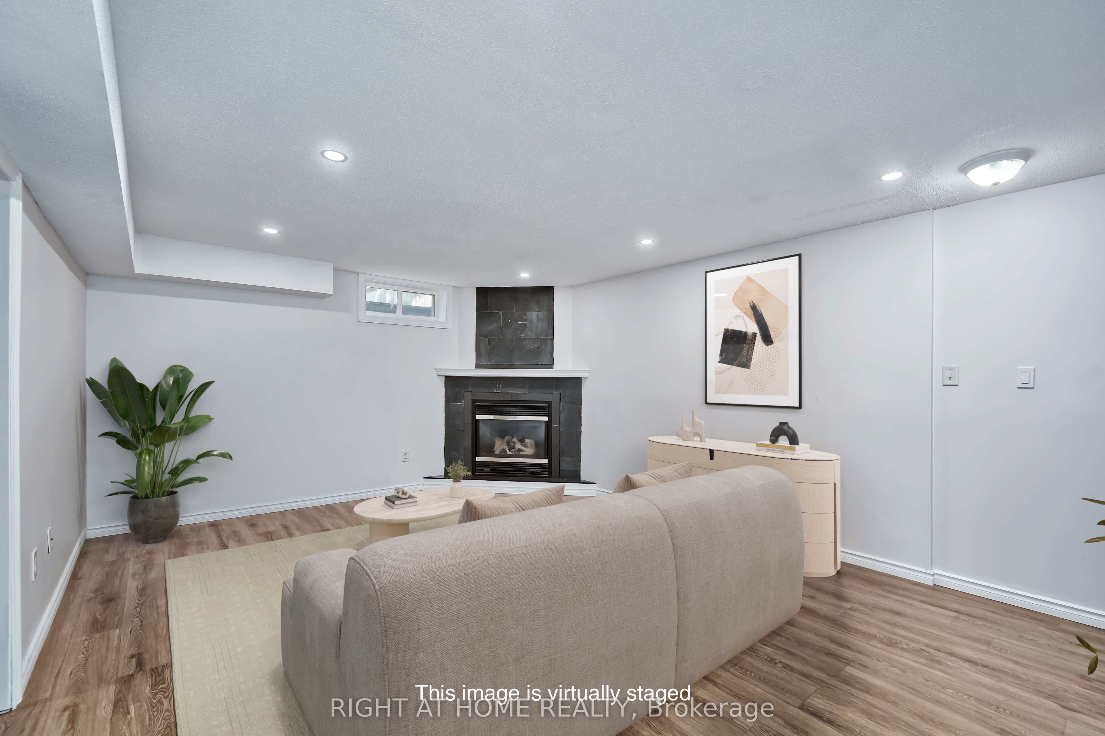 896 Fogerty Street Property Photo 25
