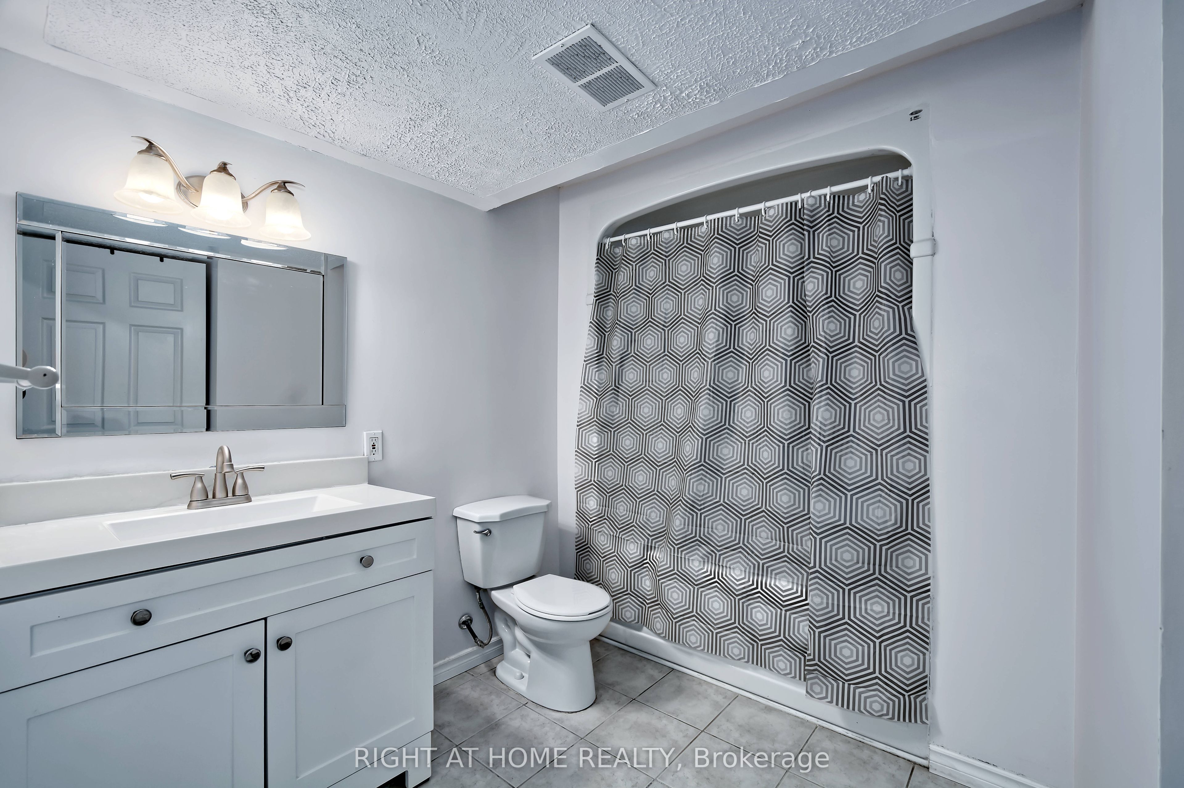 896 Fogerty Street Property Photo 29